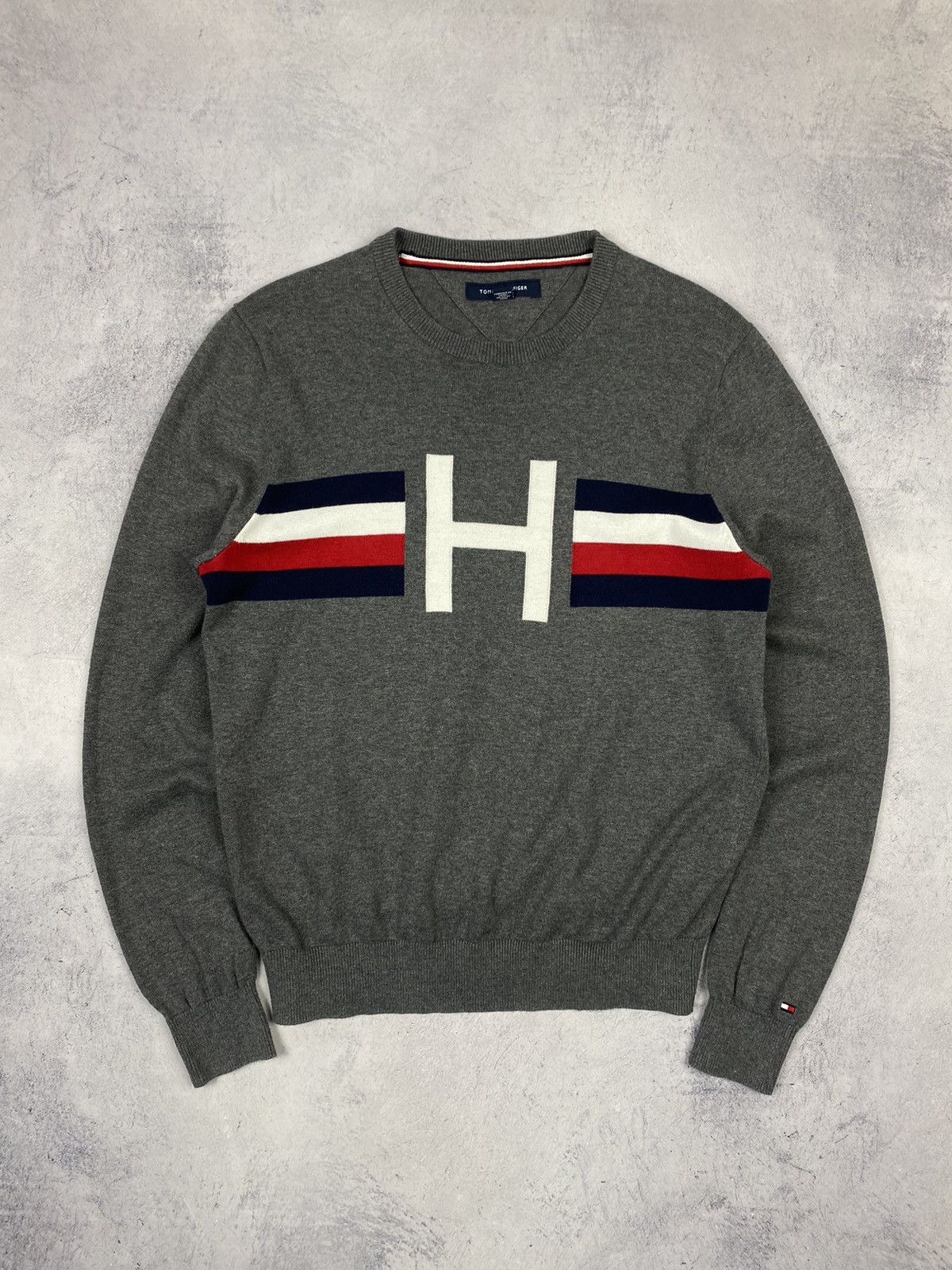 Tommy Hilfiger Tommy Hilfiger Designer Big Logo Knitted Sweater Size US XS / EU 42 / 0 - 2 Thumbnail