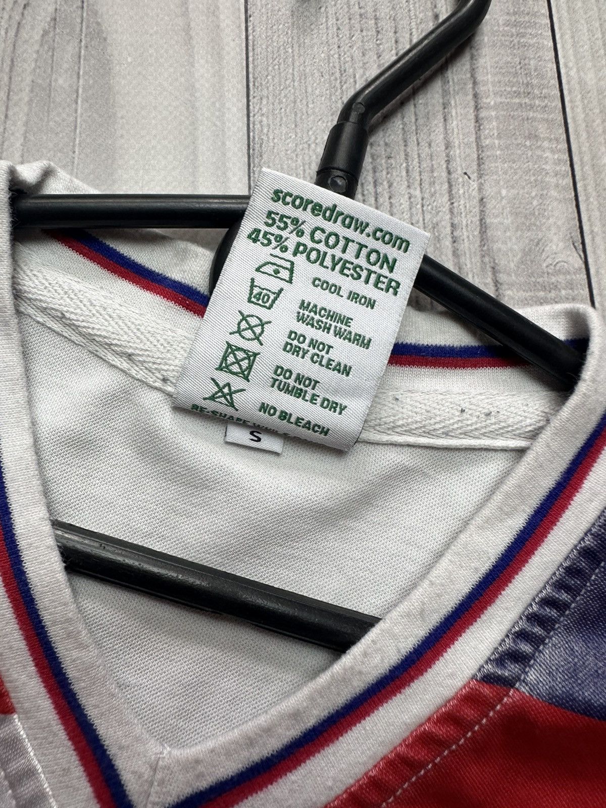 Vintage Vintage England retro soccer jersey size S Size US S / EU 44-46 / 1 - 4 Thumbnail