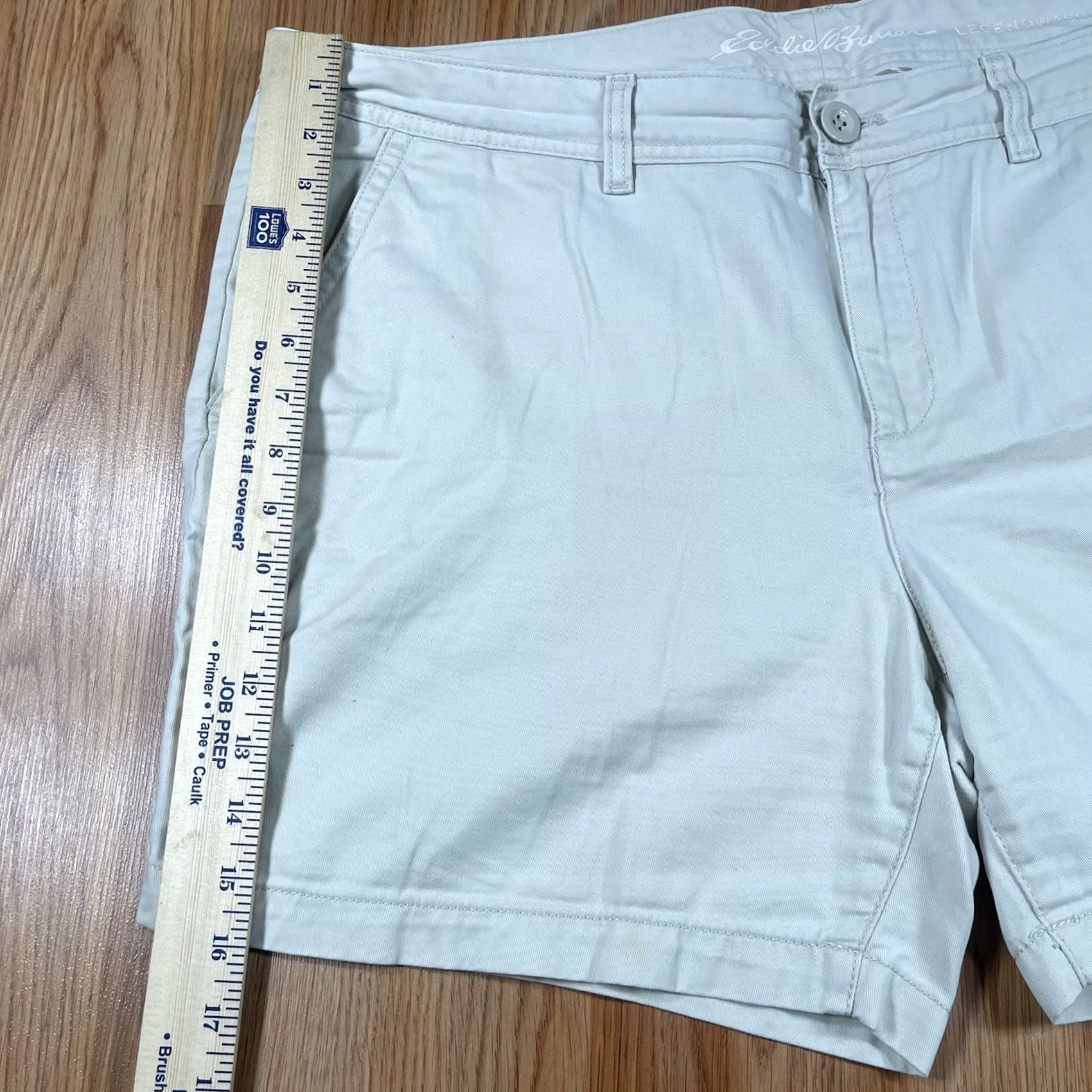 Eddie Bauer VINTAGE Eddie Bauer Shorts Womens 16 Beige LegendWash Chino Flat Front Khaki Slacks Size 38" / US 16 / IT 52 - 6 Thumbnail