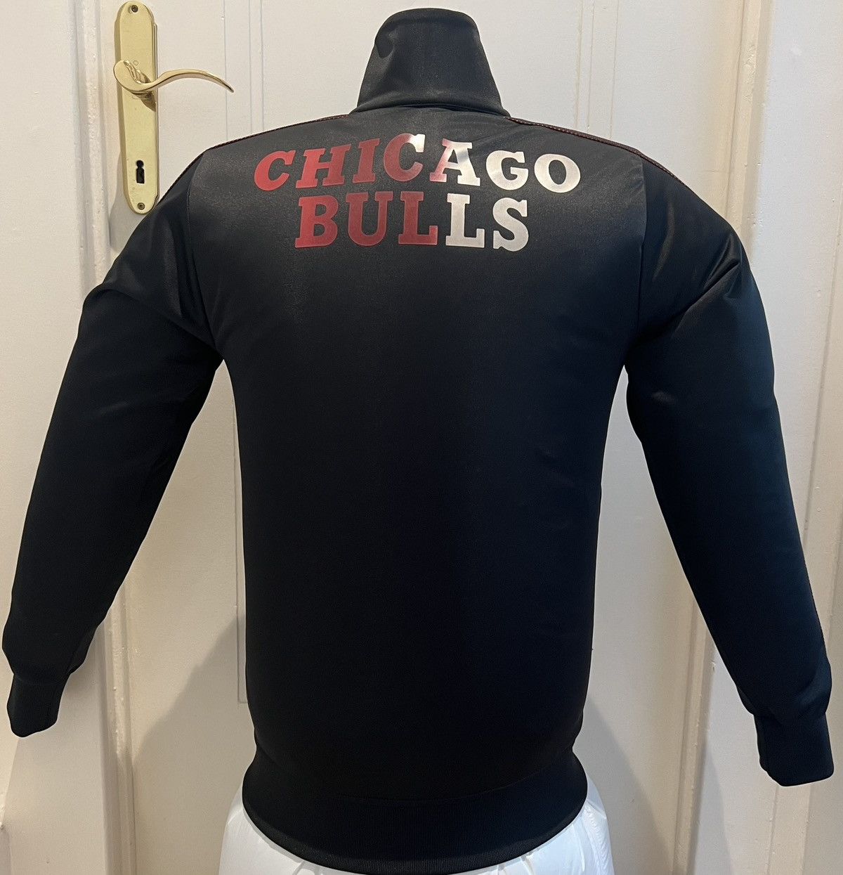 Marcelo Burlon × NBA Marcelo Burlon x NBA Training Jacket (New, Size S & M) Size US M / EU 48-50 / 2 - 5 Thumbnail