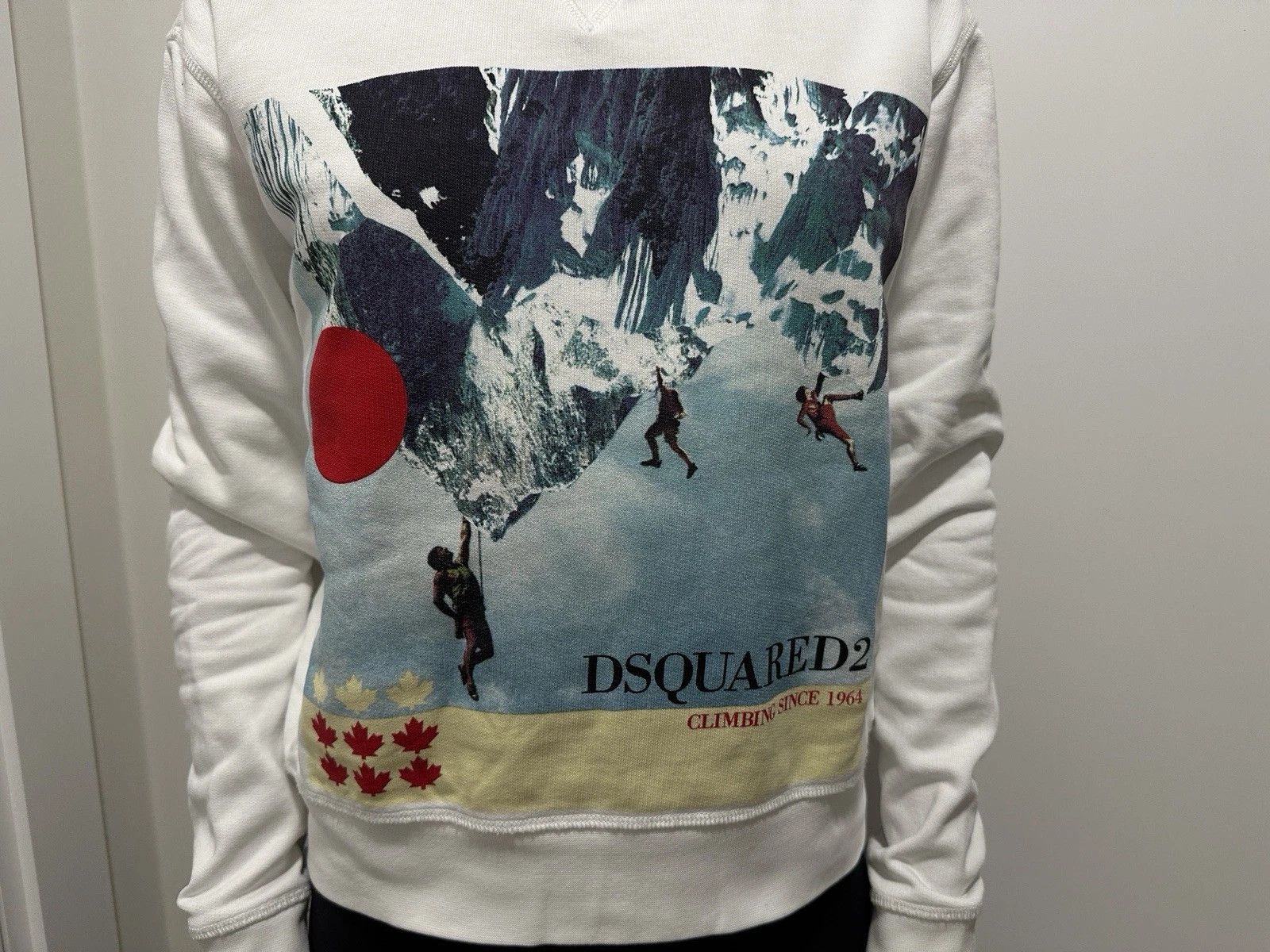 Dsquared2 Dsquared2 Womens Climbing Since 1964 Sweatshirt Sweater Size S / US 4 / IT 40 - 4 Thumbnail
