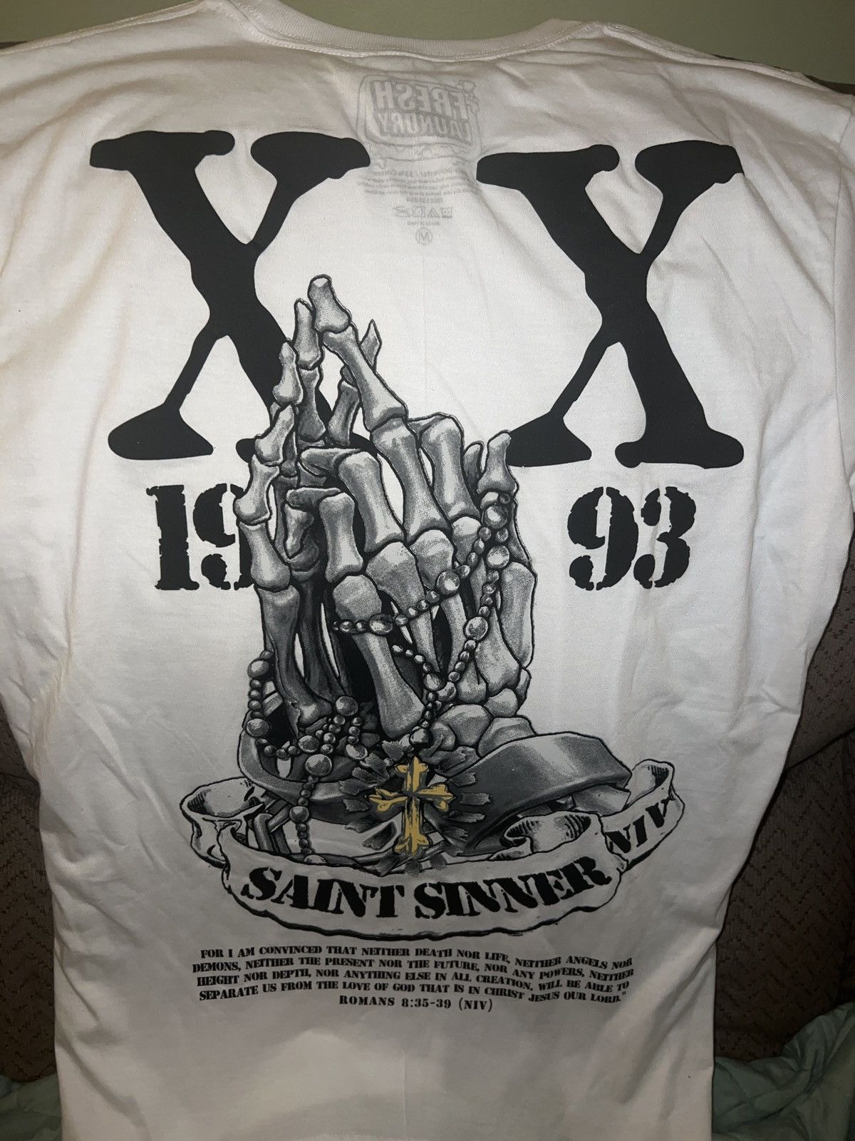 Hypebeast Fresh Laundry Saint Sinner Tee Size US M / EU 48-50 / 2 - 4 Thumbnail
