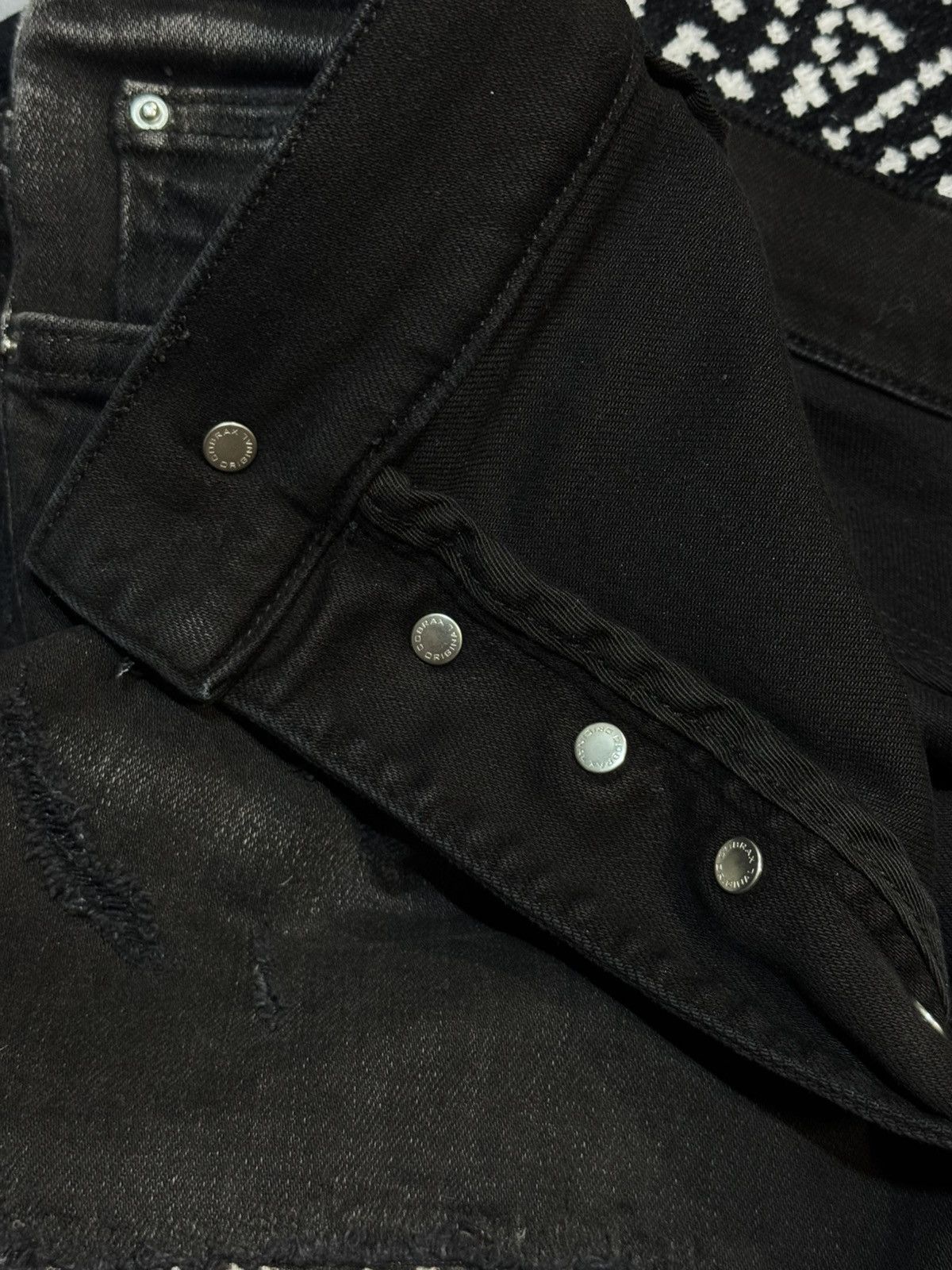 Amiri AMIRI BANDANA PATCH FADED JEANS Size US 34 / EU 50 - 20 Thumbnail