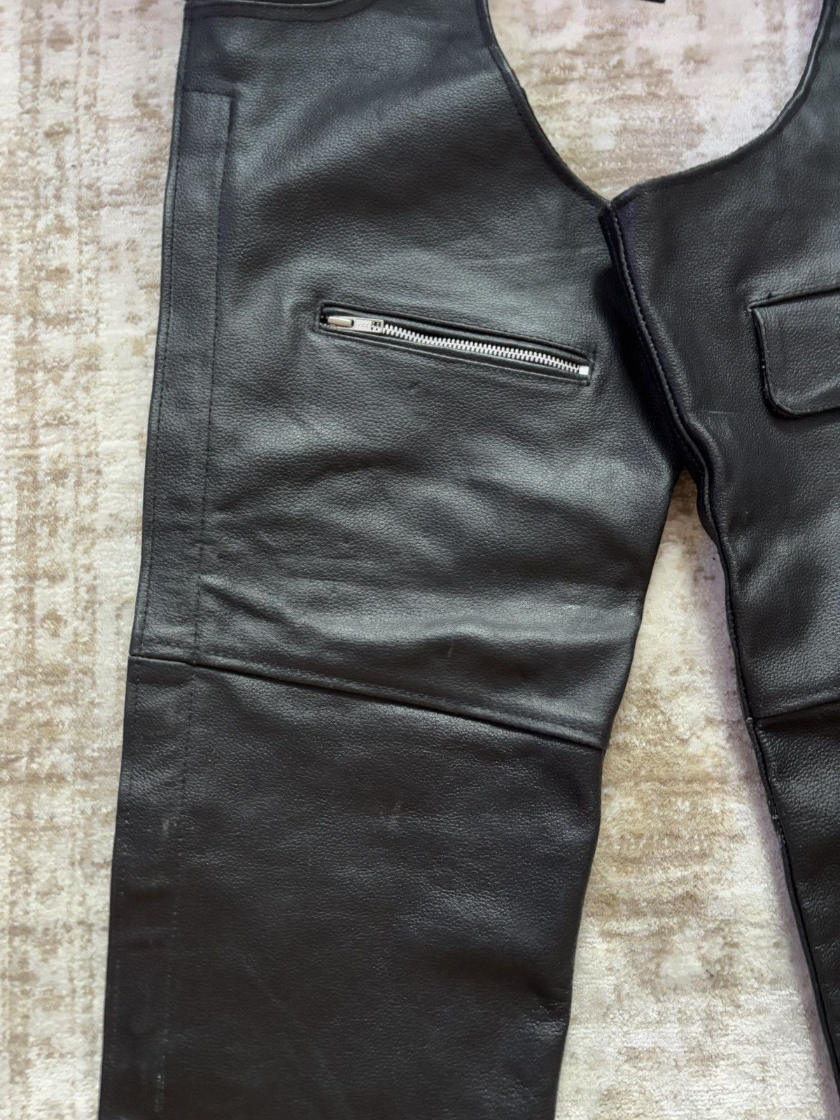 Vintage Vintage black real leather chaps Size US 31 - 5 Thumbnail