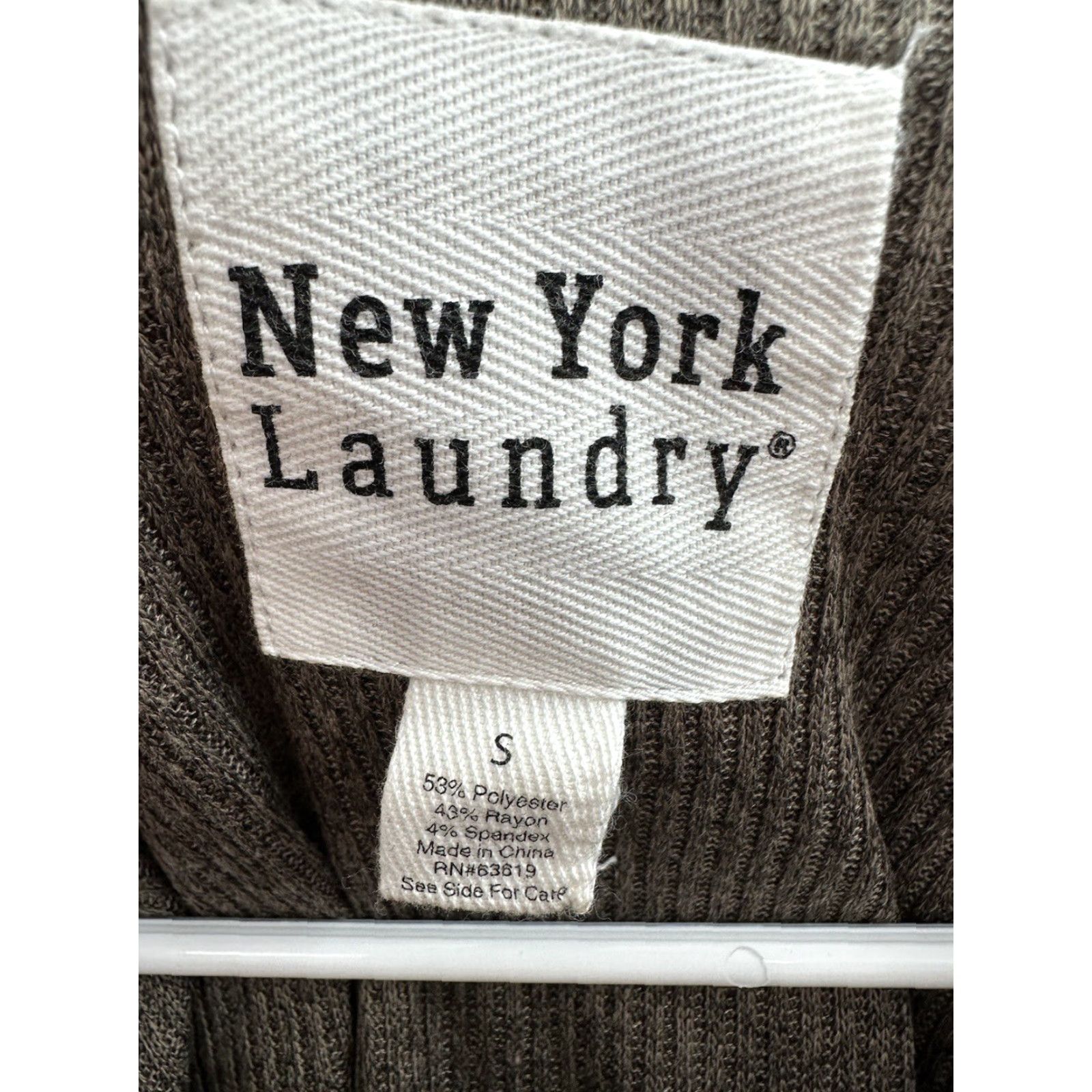 Vintage New York Laundry Sweater Womens Small Brown Ribbed Long Sleeve V-Neck Size S / US 4 / IT 40 - 5 Thumbnail