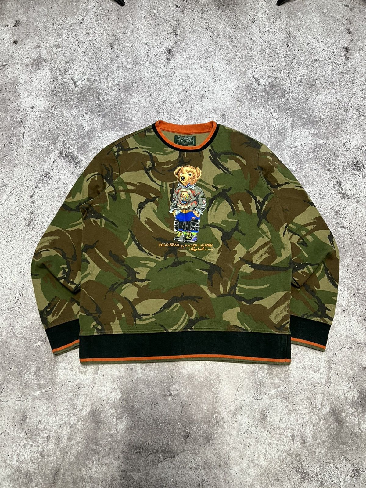 Polo Ralph Lauren Ralph Lauren Polo Bear Camo Sweatshirt Big Logo Sz L Size US L / EU 52-54 / 3 - 2 Thumbnail