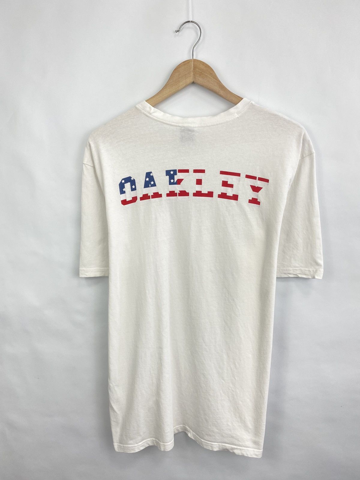 Oakley × Vintage 🇺🇸 Vintage Y2K Oakley USA Logo T-Shirt Rare Retro Hype Size US XL / EU 56 / 4 - 3 Thumbnail