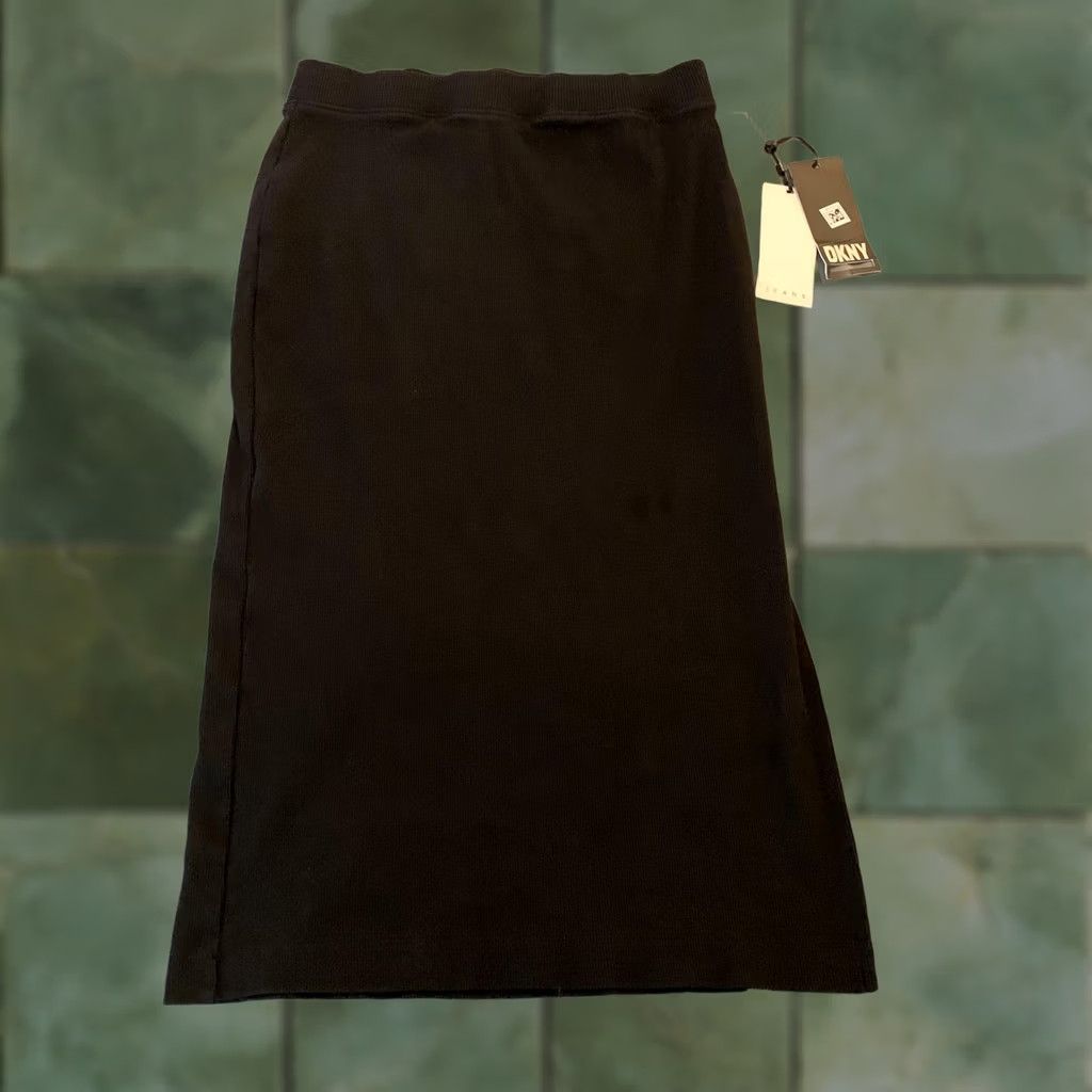 DKNY VINTAGE? No. (Please ignore) Size 26" / US 2 / IT 38 - 1 Thumbnail