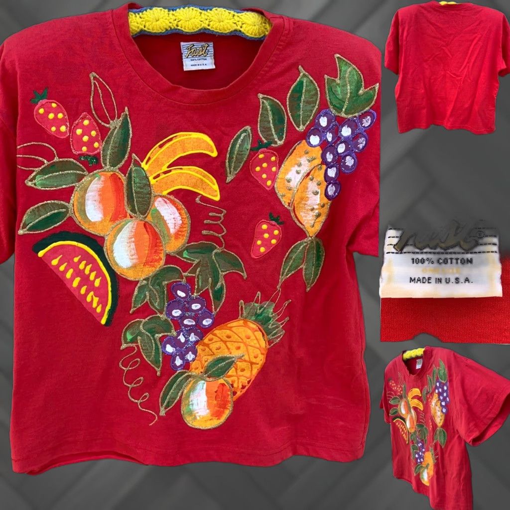 Vintage VINTAGE Fast Fruit Painted Wearable Art Tee T-Shirt One Size Red 1980s 1990s Casual Size ONE SIZE - 1 Thumbnail