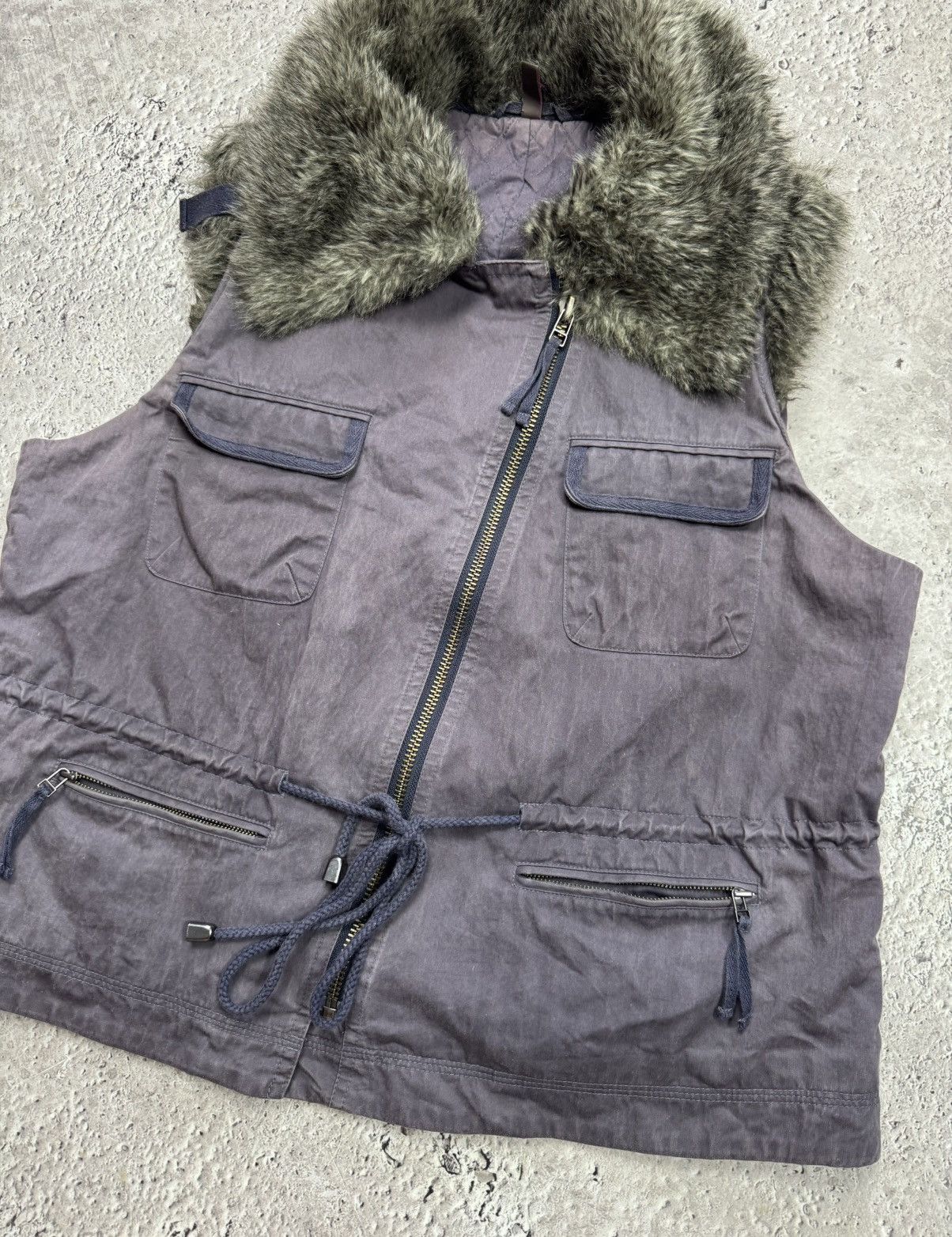 Other Vintage Womens Faux Fur Cargo Vest Y2K Zip Gilet Size M / US 6-8 / IT 42-44 - 4 Thumbnail