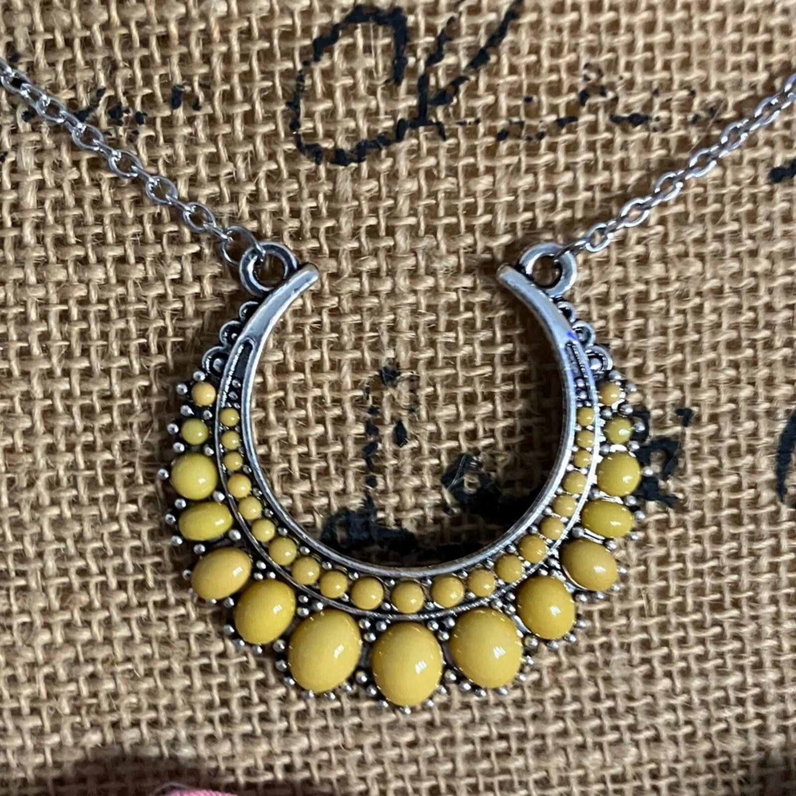Other paparazzi Yellow Crescent Bib Necklace and Stud Earrings Set Size ONE SIZE - 3 Thumbnail