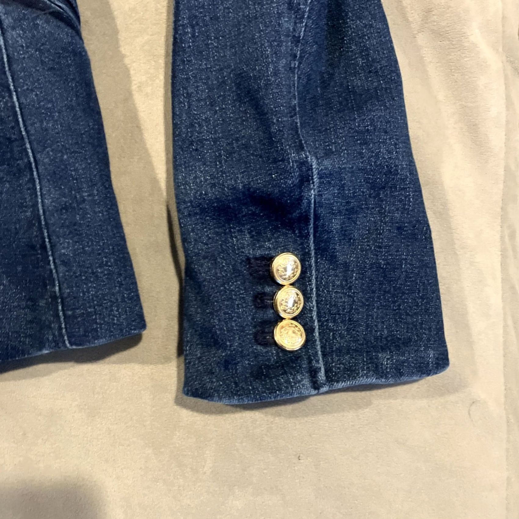 Vintage IMAN Denim Blazer Womens Regular Medium Black Cotton Gold Buttons Wide Lapel Mid-Length Button Slip On Blazer, Denim, Jacket, Coat - IMAN Global Chic Size M / US 6-8 / IT 42-44 - 2 Thumbnail