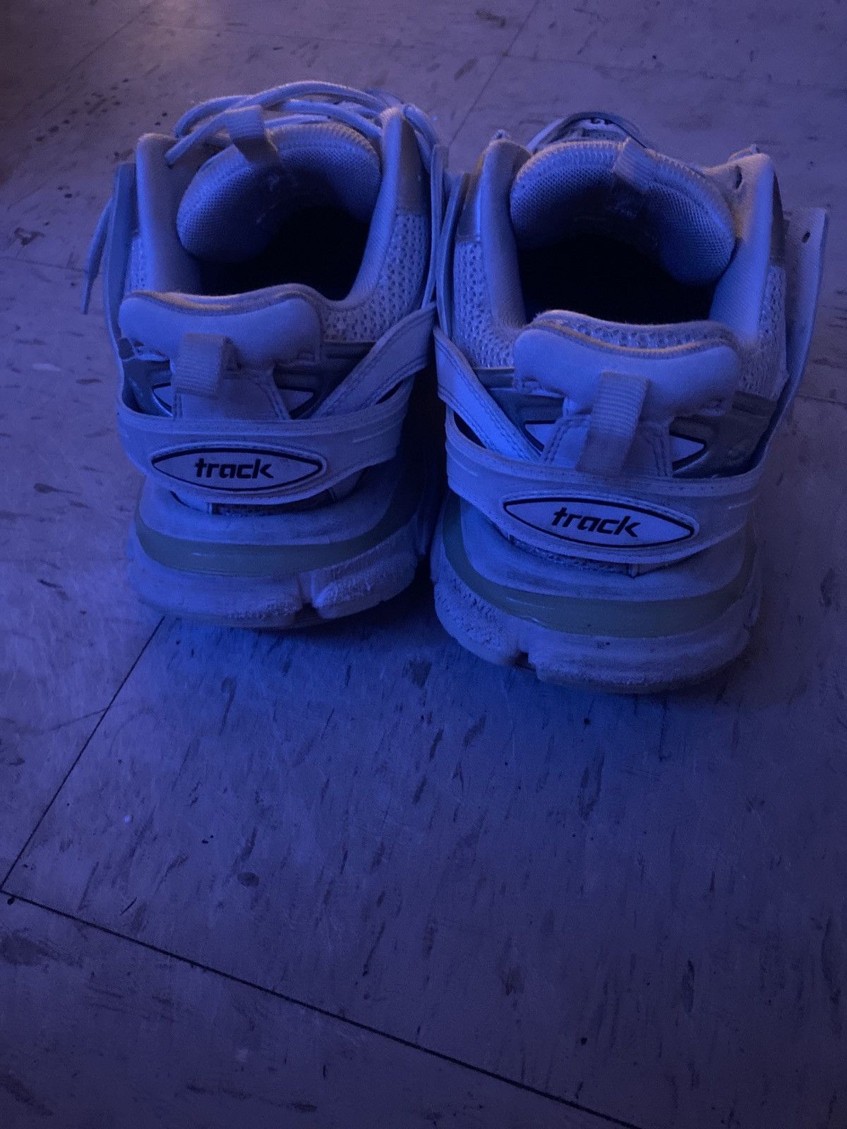Balenciaga balenciaga tracks all white *no led* Size US 10 / EU 43 - 4 Thumbnail