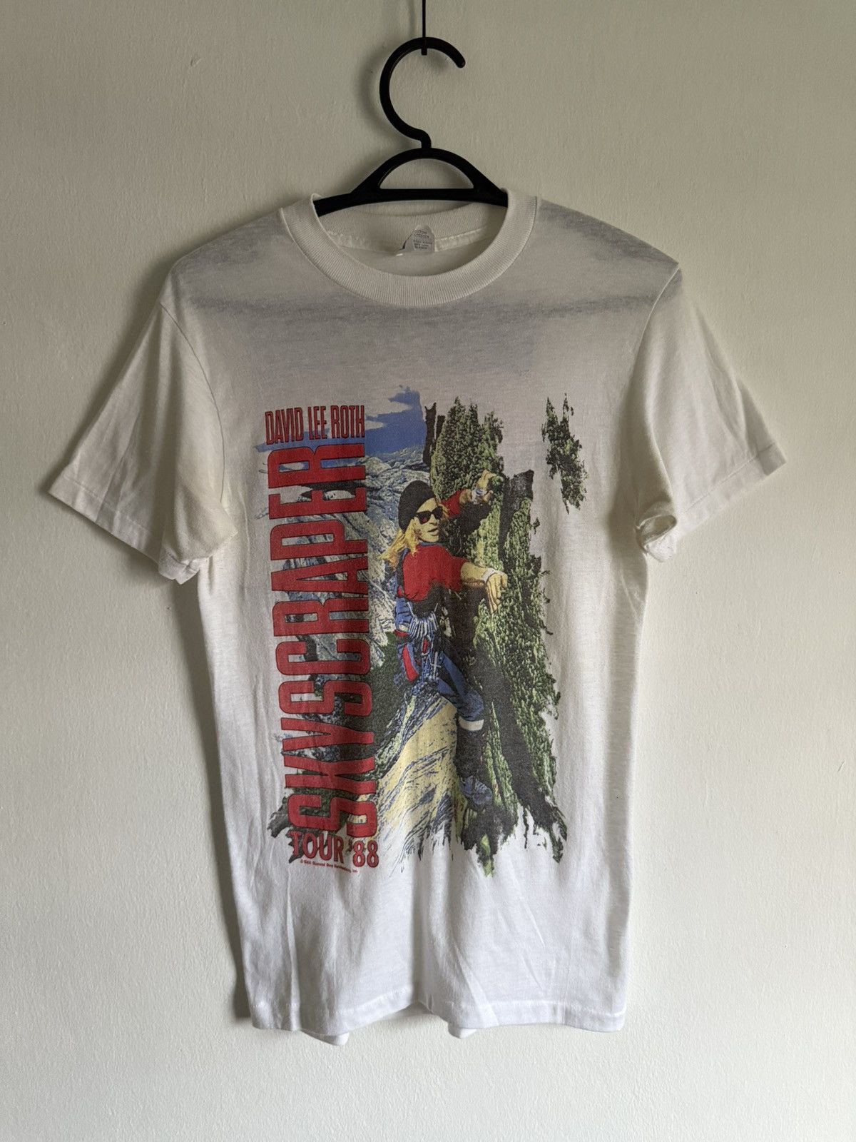 Vintage Vintage 1988 David Lee Roth "Skyscraper" tour t-shirt Size US M / EU 48-50 / 2 - 1 Thumbnail