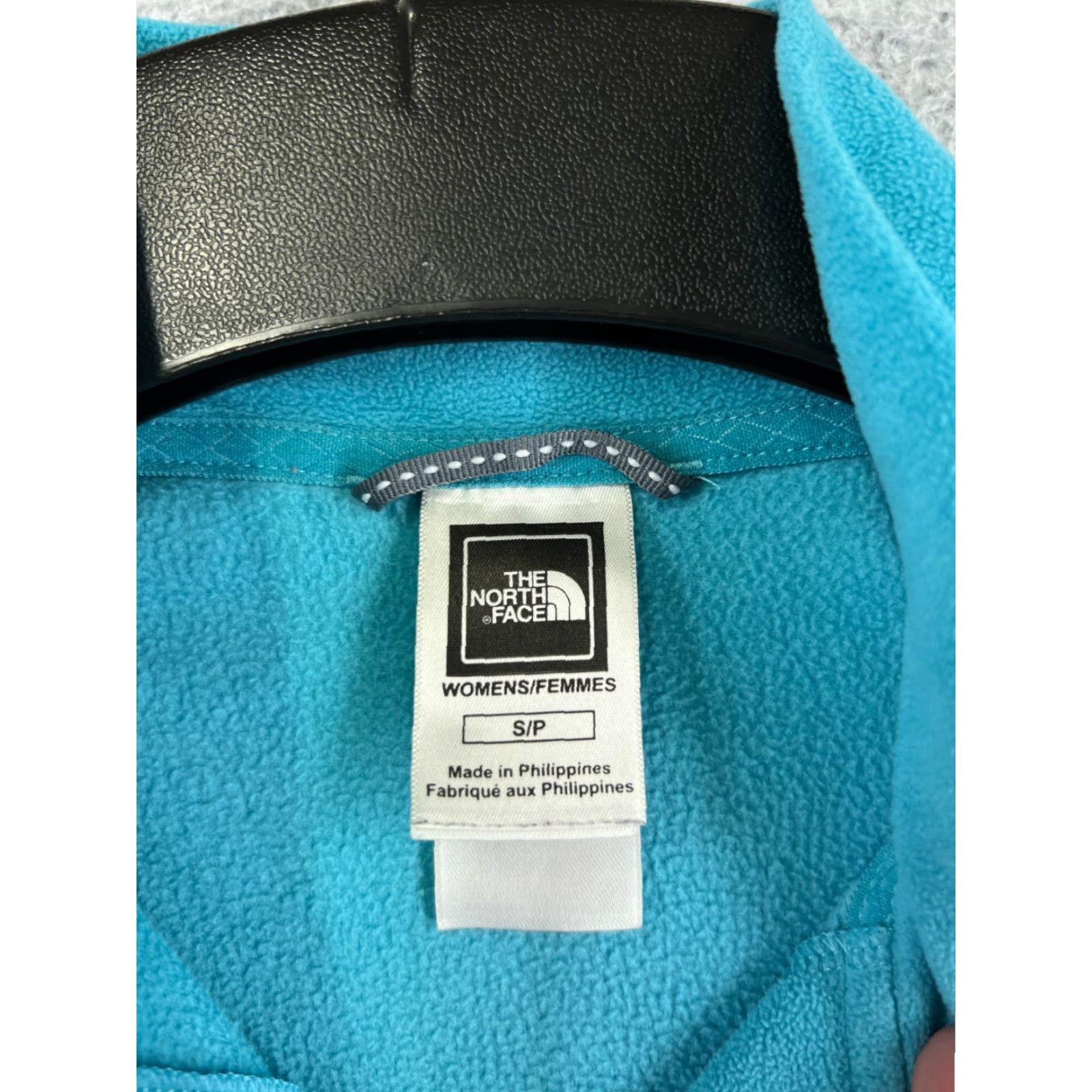 The North Face The North Face Sweater Women Small Blue TKA 100 Polyester Fleece Mock Neck Pullover Casual Fall Winter Size S / US 4 / IT 40 - 3 Thumbnail