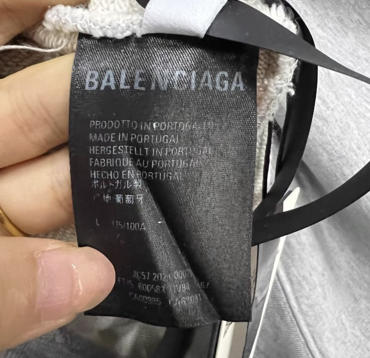 Balenciaga Balenciaga light grey logo hoodie J41 Size US L / EU 52-54 / 3 - 4 Thumbnail