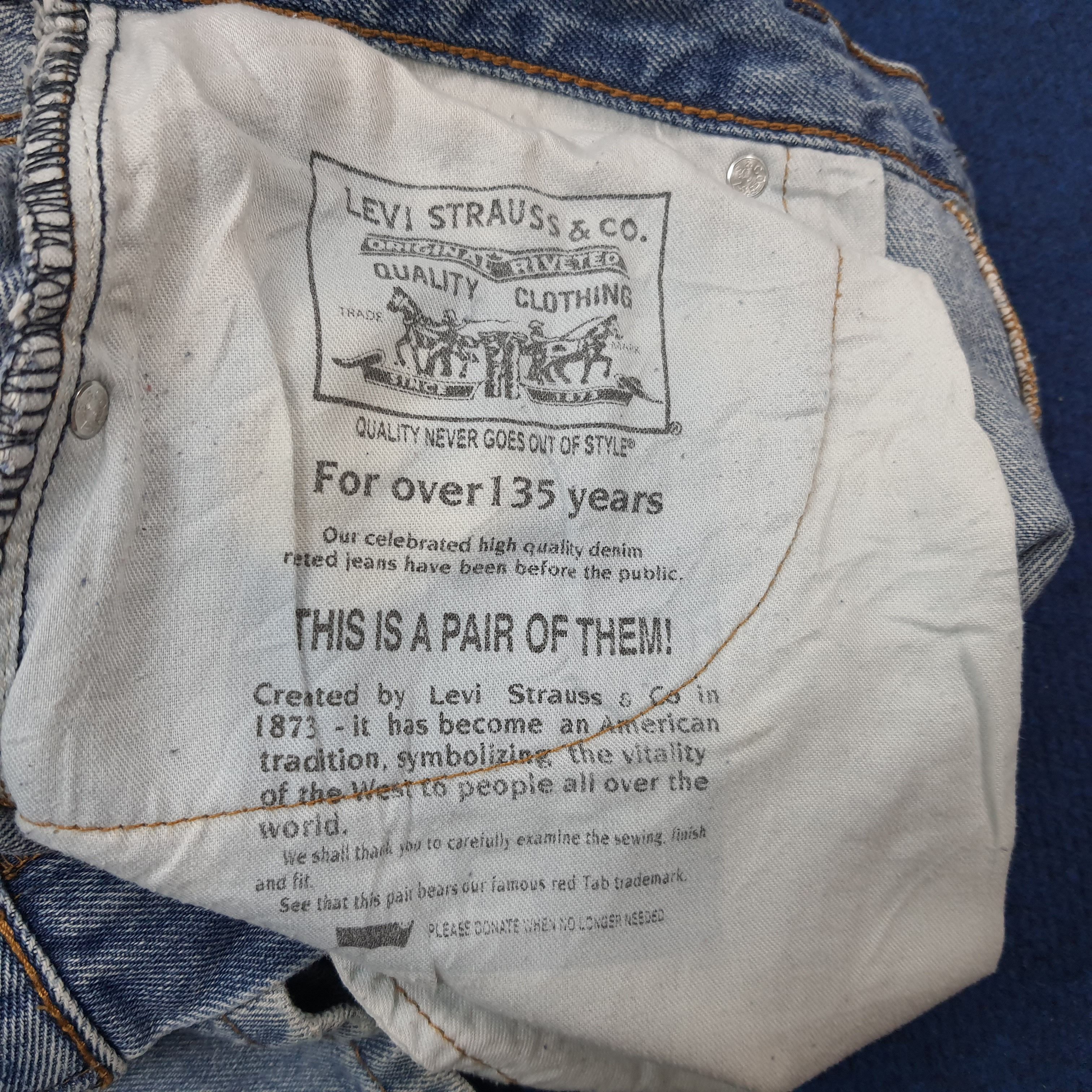 Levi's VINTAGE 90s LEVI'S 550 Distressed Light Wash Jeans C272N7 Size US 36 / EU 52 - 9 Thumbnail