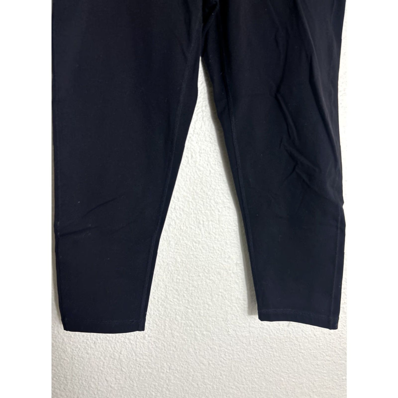 Prana VINTAGE Prana Womens Small Black Leggings Yoga Pants 24x20 Size 28" / US 6 / IT 42 - 2 Thumbnail