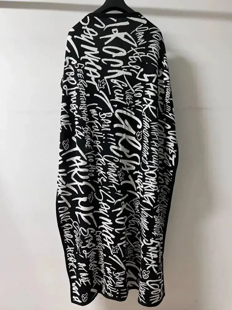 Takahiromiyashita The Soloist. Takahiromiyashita The Soloist. 20SS HAnd Writing Scarf-2505 Size ONE SIZE - 2 Thumbnail
