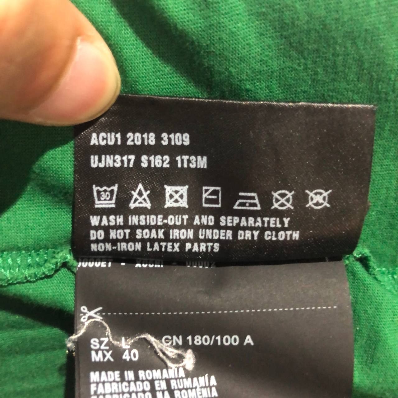 Prada Prada Patches tee Size US L / EU 52-54 / 3 - 11 Thumbnail