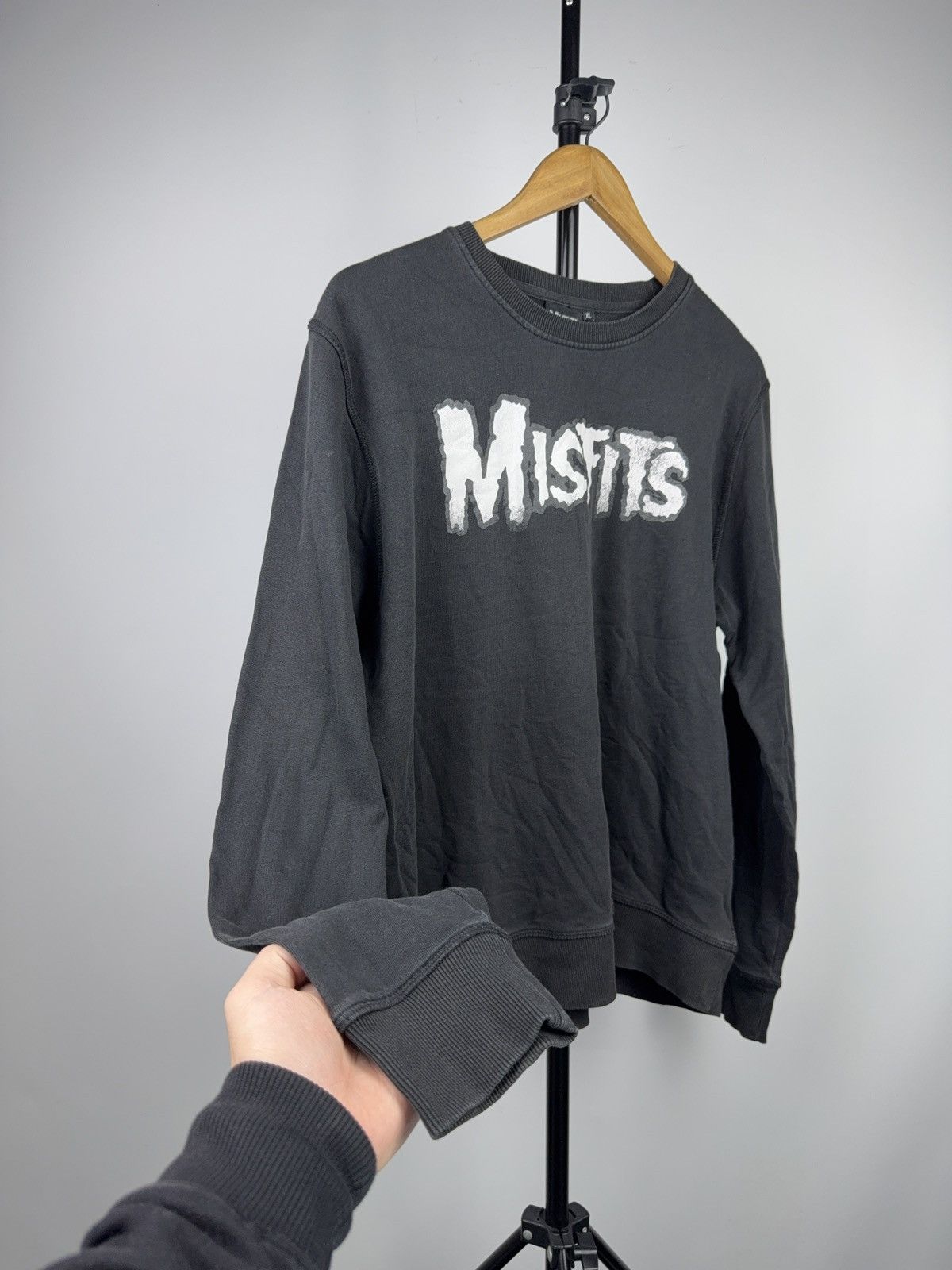 Misfits Faded Misfits Band Logo Black Crewneck Sweatshirt XL 2017 Size XL / US 12-14 / IT 48-50 - 7 Thumbnail