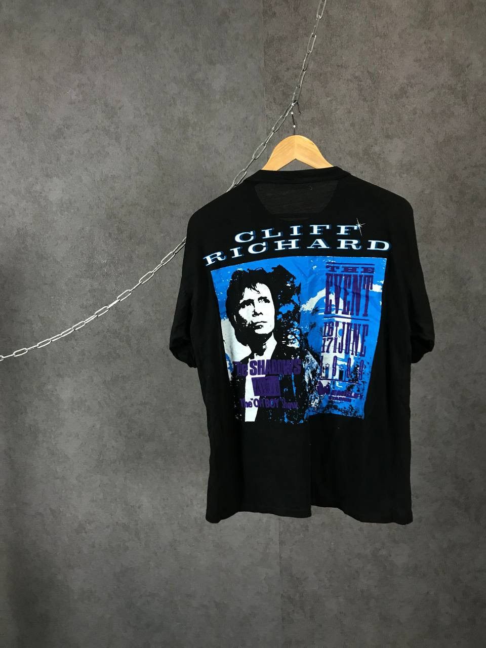Band Tees Cliff Richard 1989 vintage rock band tour tee Size US L / EU 52-54 / 3 - 2 Thumbnail
