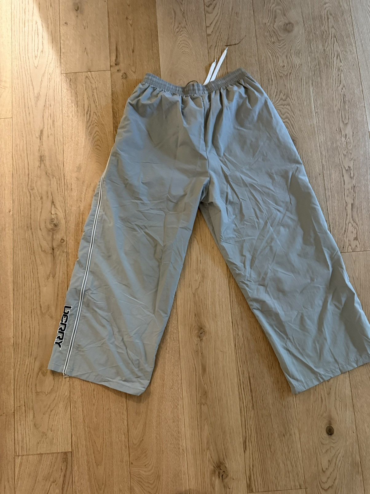 The GV Gallery GV Gallery J Will Sweatpants Size US 34 / EU 50 - 2 Thumbnail