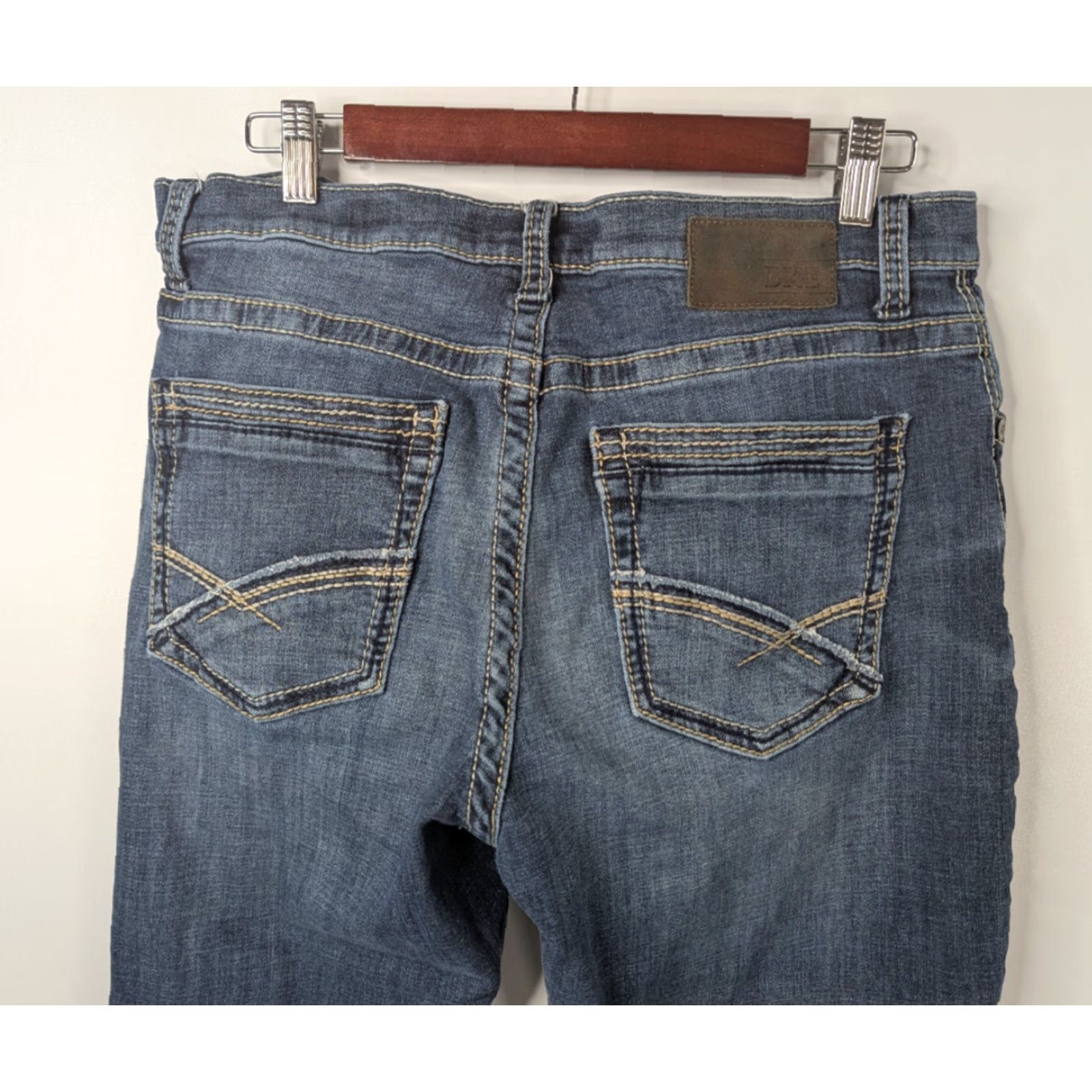 Vintage BKE Buckle Jeans Mens 34R Blue Denim Straight Leg Whisker Fade Vintage No Size US 34 / EU 50 - 5 Thumbnail