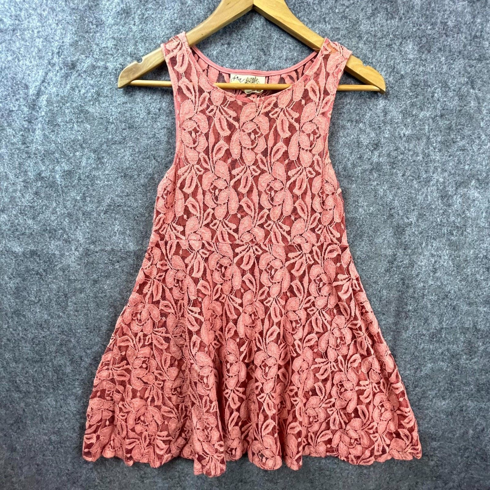 Free People Free People Dress Womens XS Coral Peachy Lace Sheer Flirty Size XS / US 0-2 / IT 36-38 - 1 Thumbnail