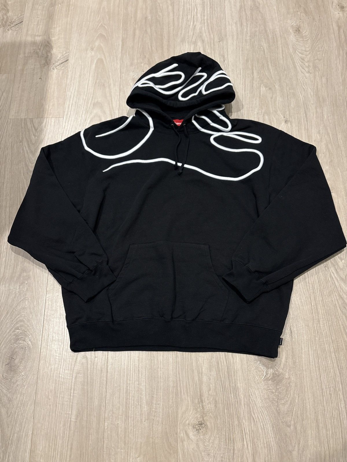 Supreme Supreme Shoulder Script Hooded Sweatshirt Black Size XXL Size US XXL / EU 58 / 5 - 1 Thumbnail