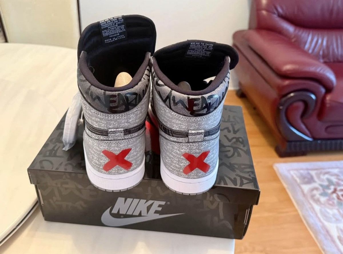 Jordan Brand Nike Air Jordan 1 Retro Hi OG Rebellionaire Size 9 M/10.5W Size US 9 / EU 42 - 3 Thumbnail