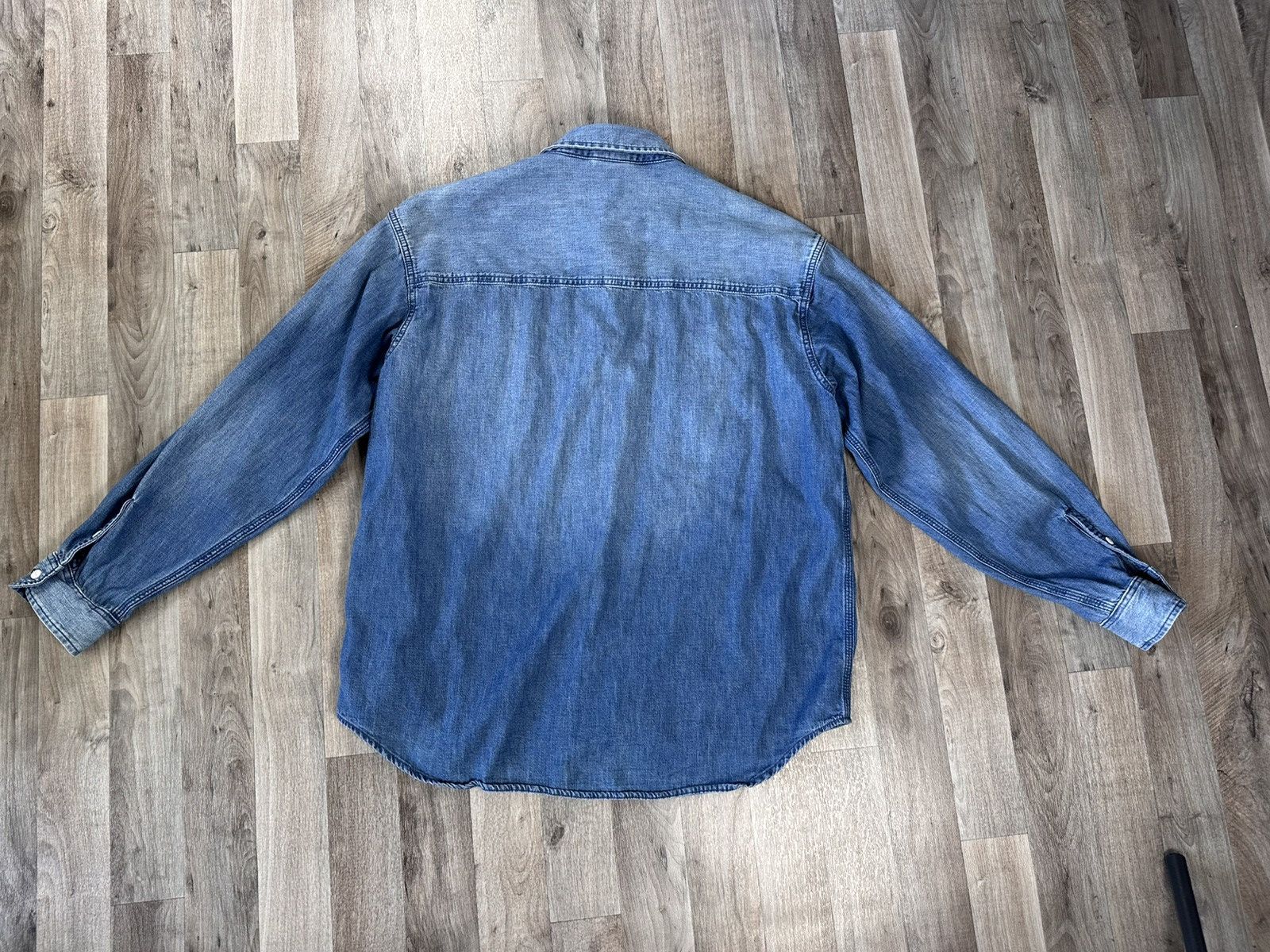 Kith Kith Chambray Apollo Shirt | Grailed