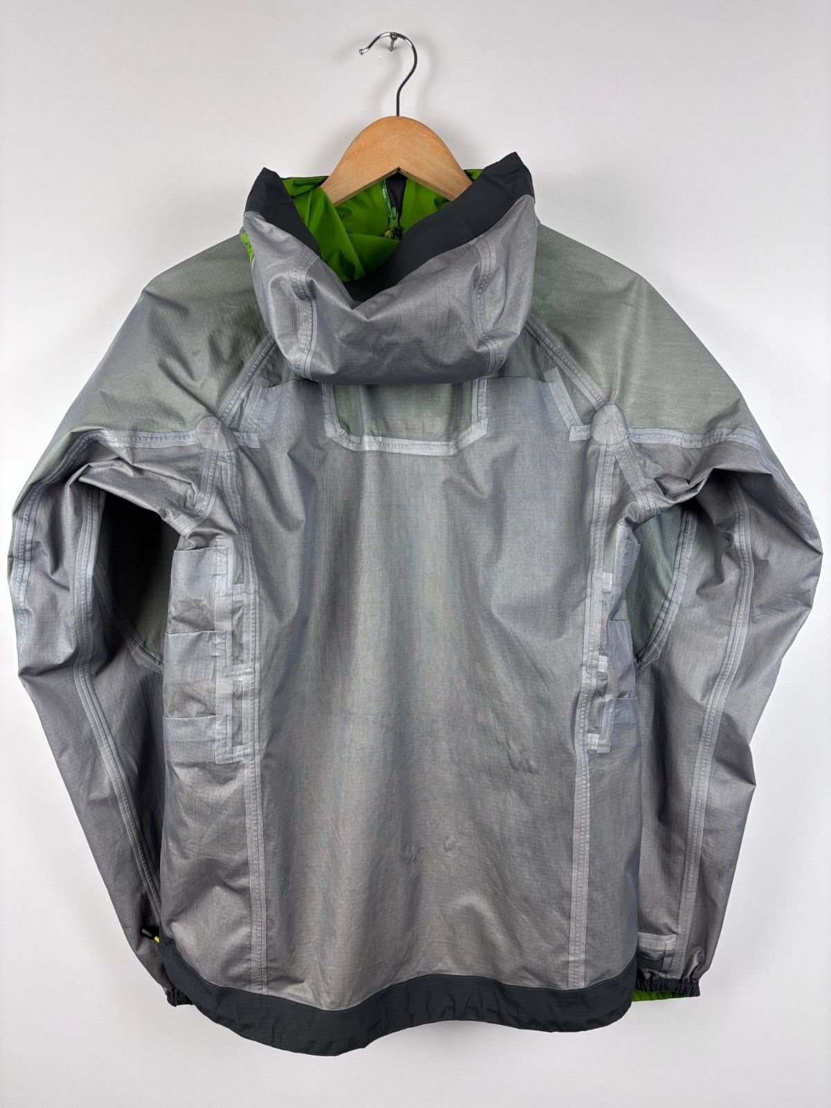 Berghaus Berghaus Vapour Storm Gore-Tex Waterproof Jacket Green S Size US S / EU 44-46 / 1 - 12 Thumbnail