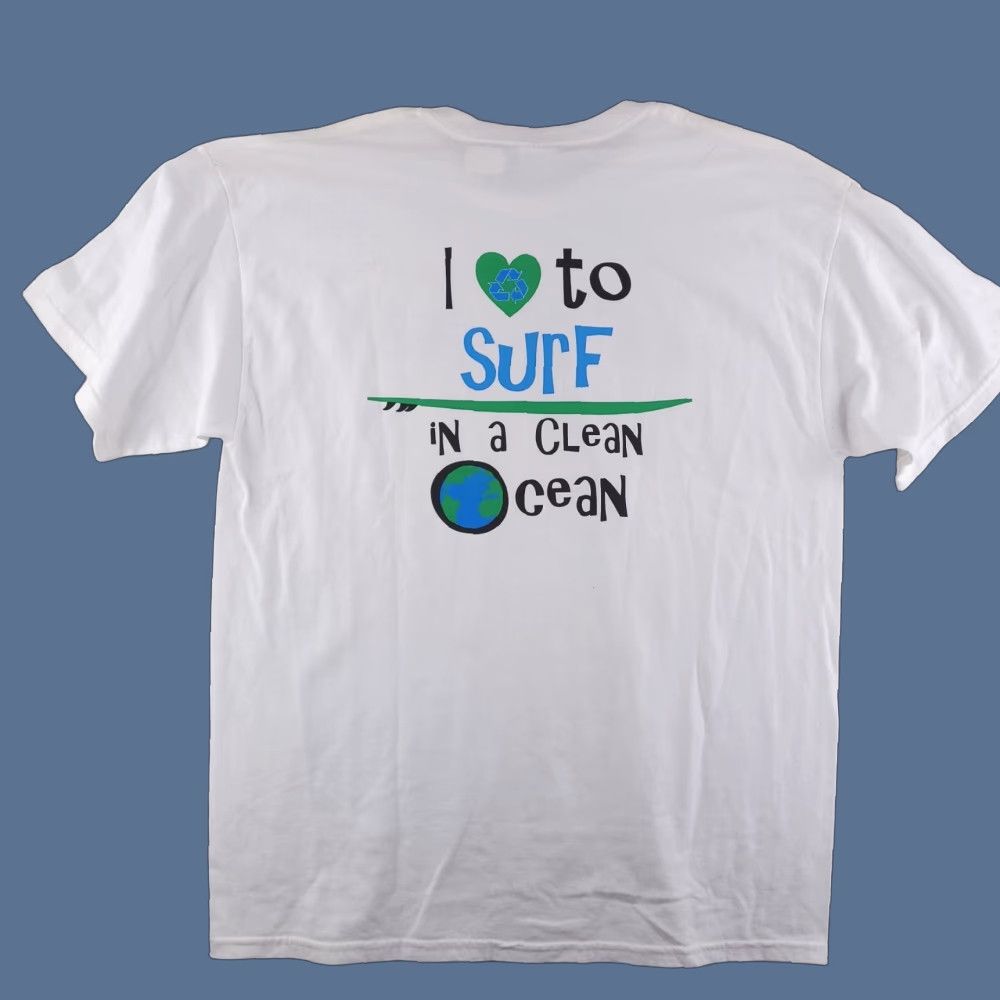 Gildan VINTAGE Gildan Shirt Mens XL White Nature Ocean OBX Surf Recycle Mens XL White Nature OBX Surf Size US XL / EU 56 / 4 - 1 Thumbnail