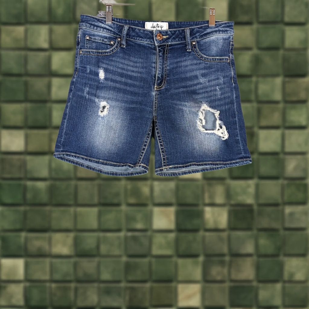 Vintage VINTAGE Daytrip Virgo Womens Jeans Shorts Blue Distressed Mid-Rise Denim 30 Regular Stretch Size 30" / US 8 / IT 44 - 1 Thumbnail