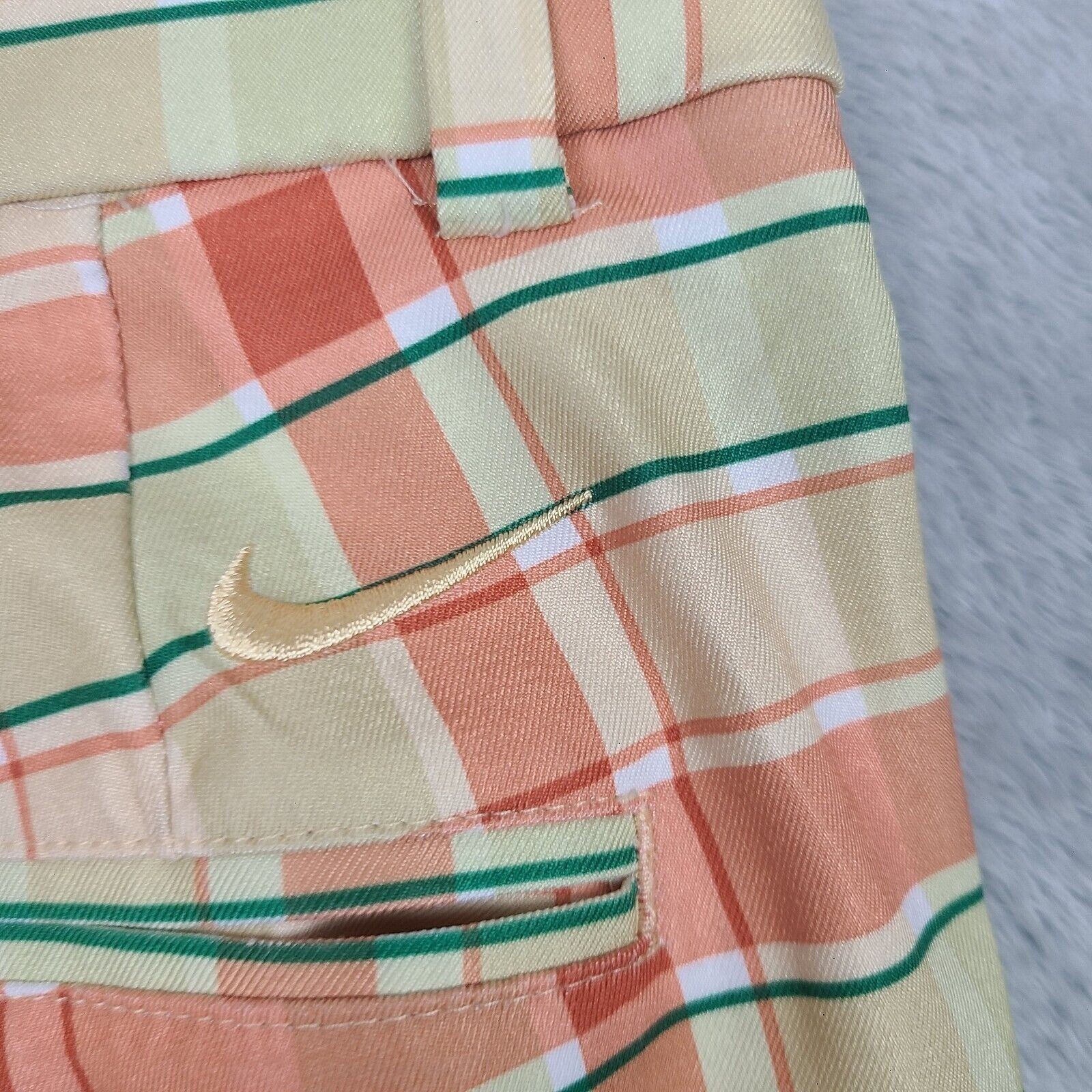 Nike Nike Golf Flex Plaid Shorts Size 31 Ci9803-251 Celestial Gol Size US 31 - 7 Thumbnail