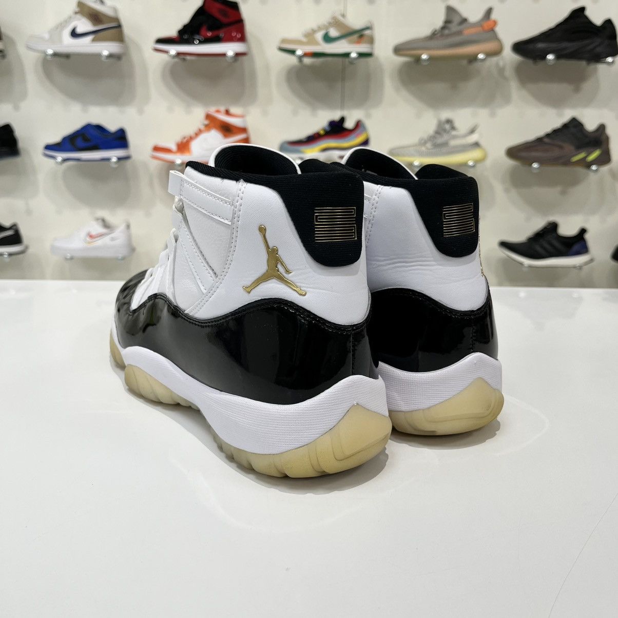 Nike Air Jordan 11 Retro DMP Gratitude (2023) Size US 10.5 / EU 43-44 - 4 Thumbnail