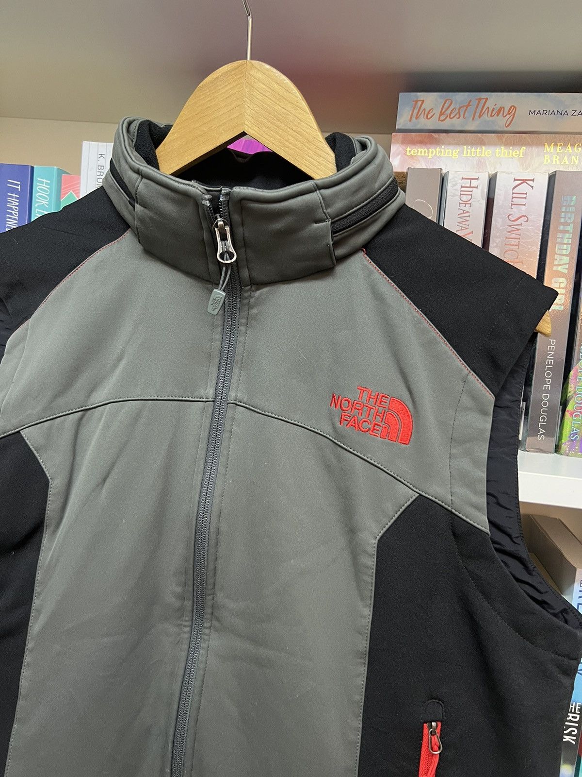 The North Face TNF The North Face Vest Size US L / EU 52-54 / 3 - 4 Thumbnail