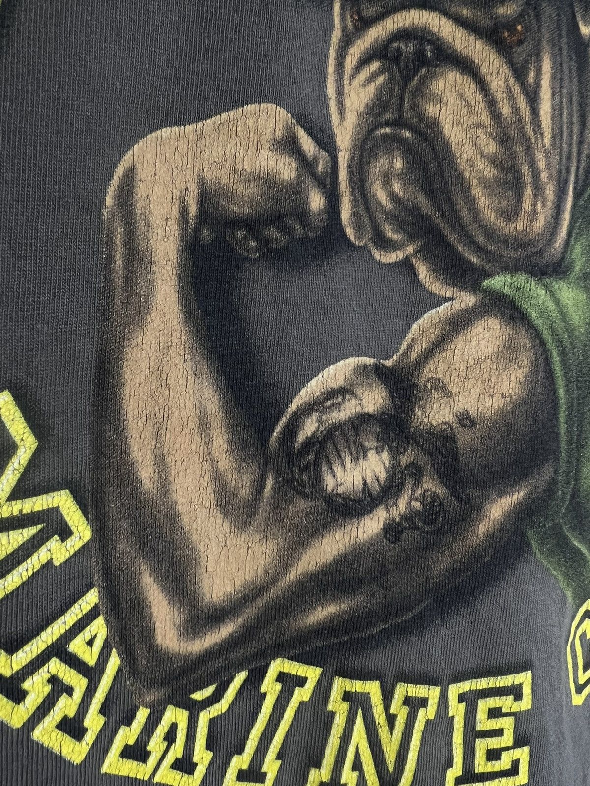 Vintage Vintage 00s Thrashed United States Marines Devil Dog Tee Size US L / EU 52-54 / 3 - 6 Thumbnail
