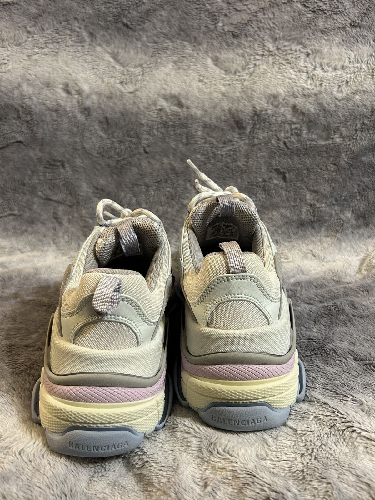 Balenciaga Balenciaga Women’s Triple S Sneaker Pastel Size 9 Pads Size US 9 / IT 39 - 4 Thumbnail
