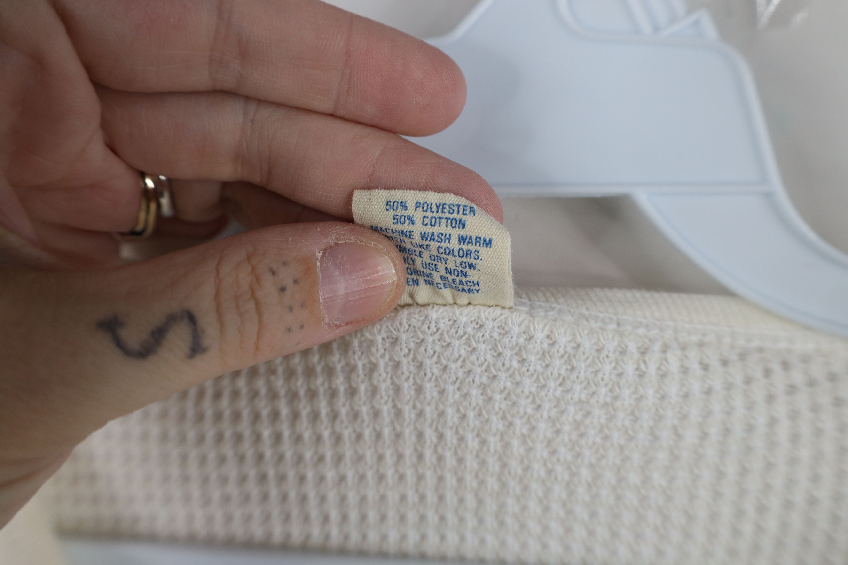 Vintage Vintage 90s Streetwear Waffle Knit Long Sleeve T-Shirt USA Size L / US 10 / IT 46 - 9 Thumbnail