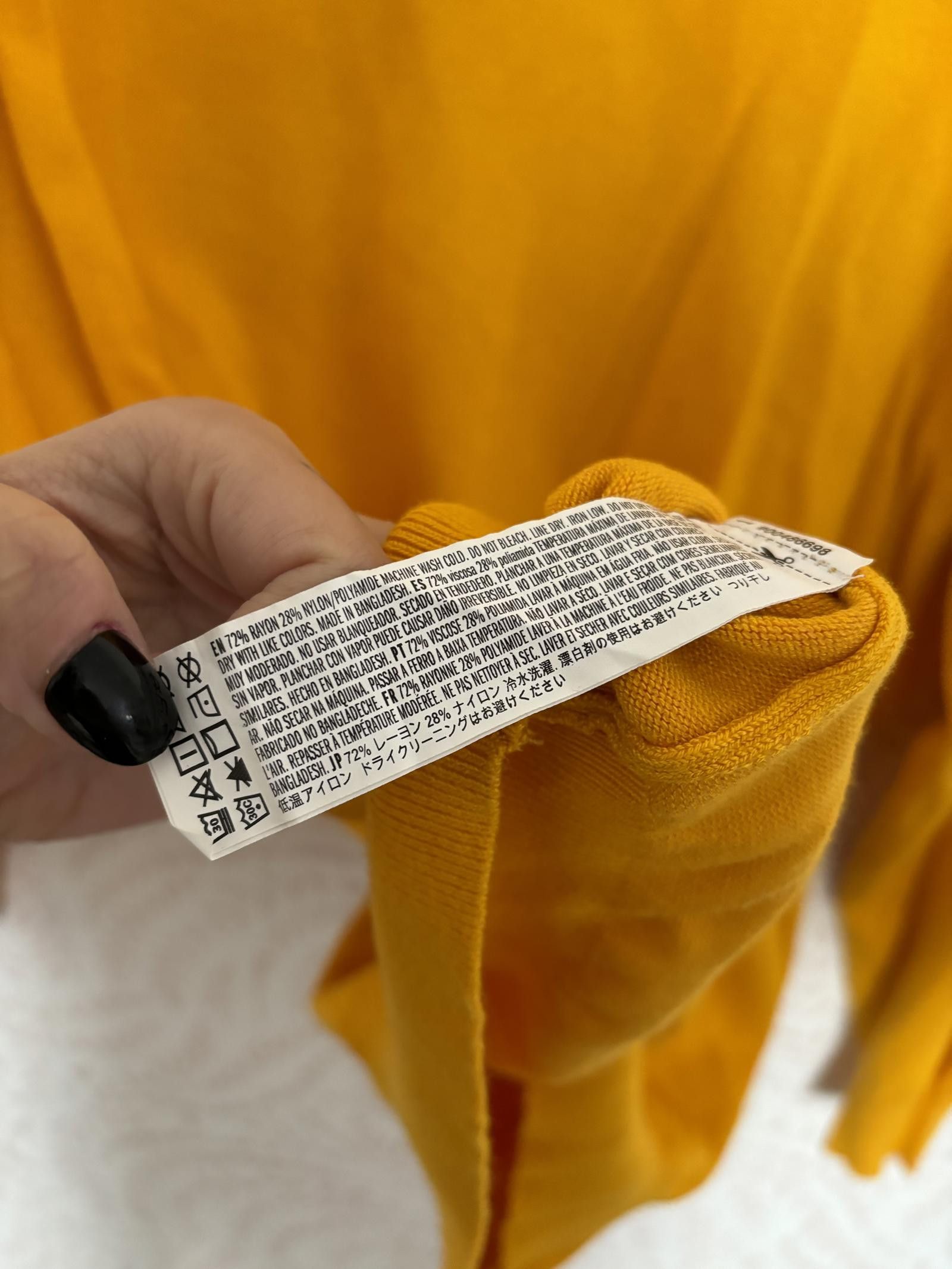 Forever 21 NWT Forever 21 Grand Prix Graphic Sweater - Mustard Yellow Size M / US 6-8 / IT 42-44 - 6 Thumbnail