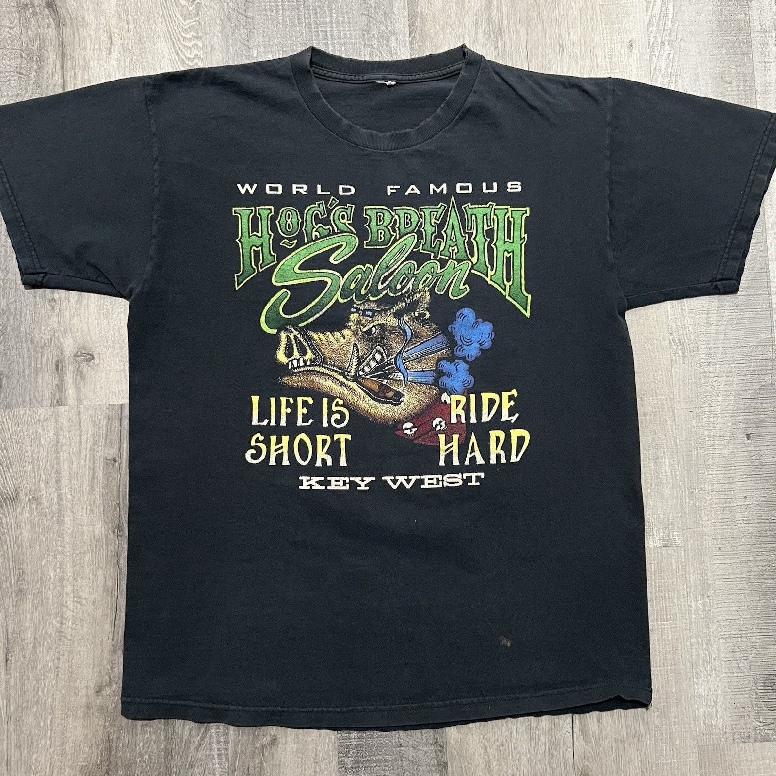 Comfort Colors VTG Hogs Breath Saloon Biker Bar Motorcycle T Shirt 90s Y2K Size US L / EU 52-54 / 3 - 1 Thumbnail