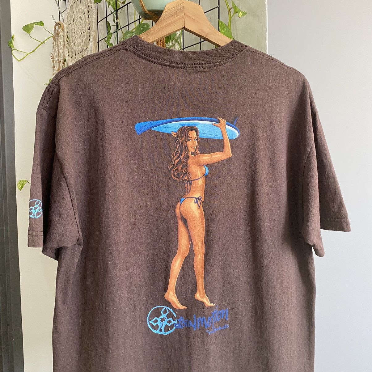 Vintage Vintage 90s Local Motion Surfboard ERD GRUNGE THRASHED TEE Size US L / EU 52-54 / 3 - 2 Thumbnail