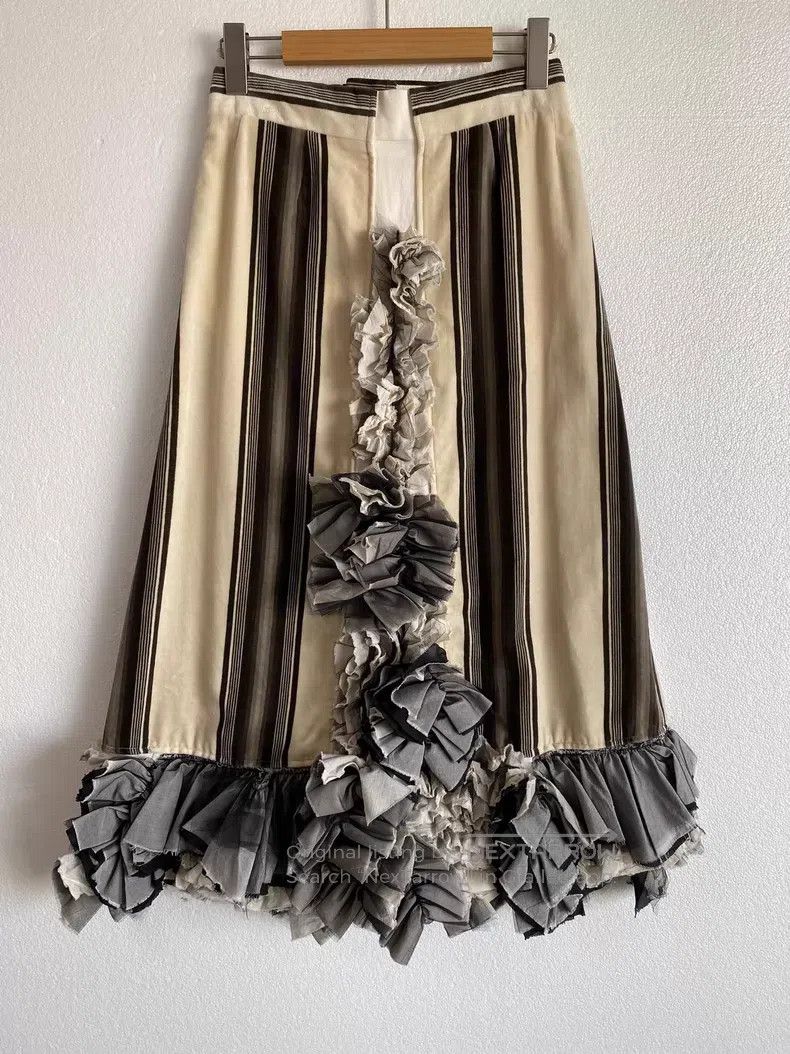 Comme des Garcons Comme des Garcons size M Mixed Material Assembled Ruffle D Size 23" - 5 Thumbnail
