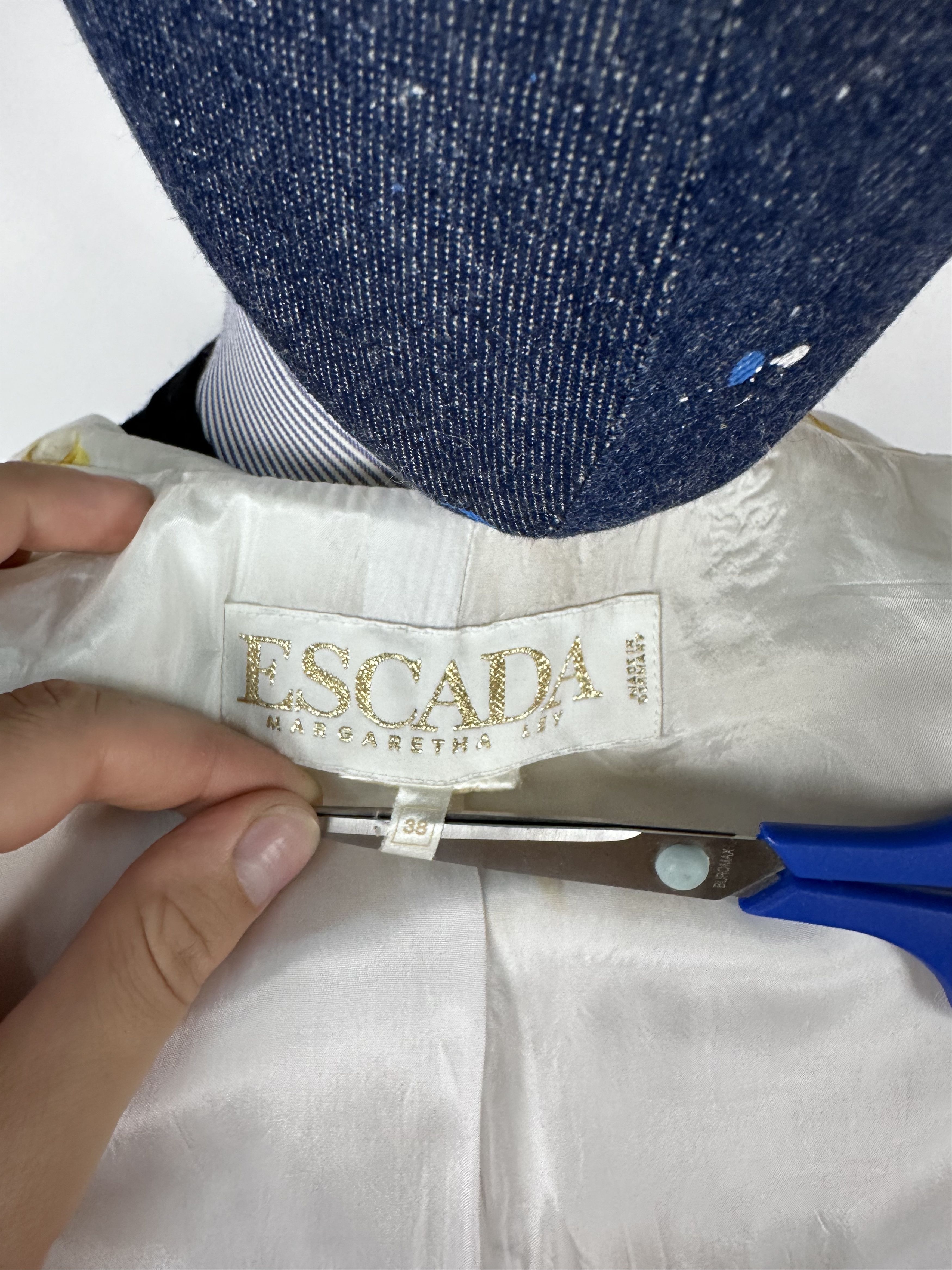 Escada × Escada Sport ESCADA Double Breasted Blazer Jacket Beautiful Buttons Sz 38 Size XS / US 0-2 / IT 36-38 - 12 Thumbnail
