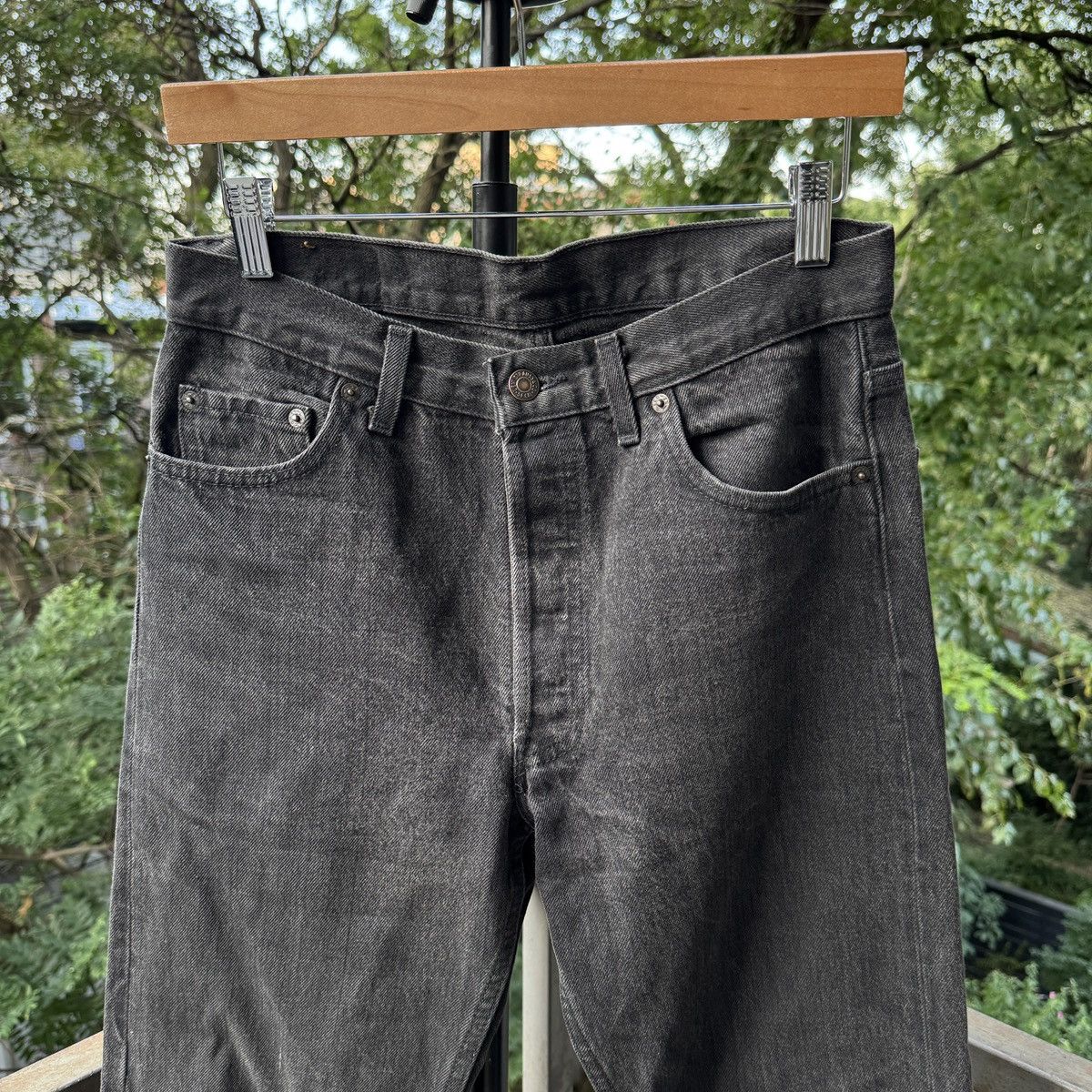 Levi's Vintage 1980s Levi's 501 Black Denim Jeans USA ERD Grunge Size US 30 / EU 46 - 5 Thumbnail