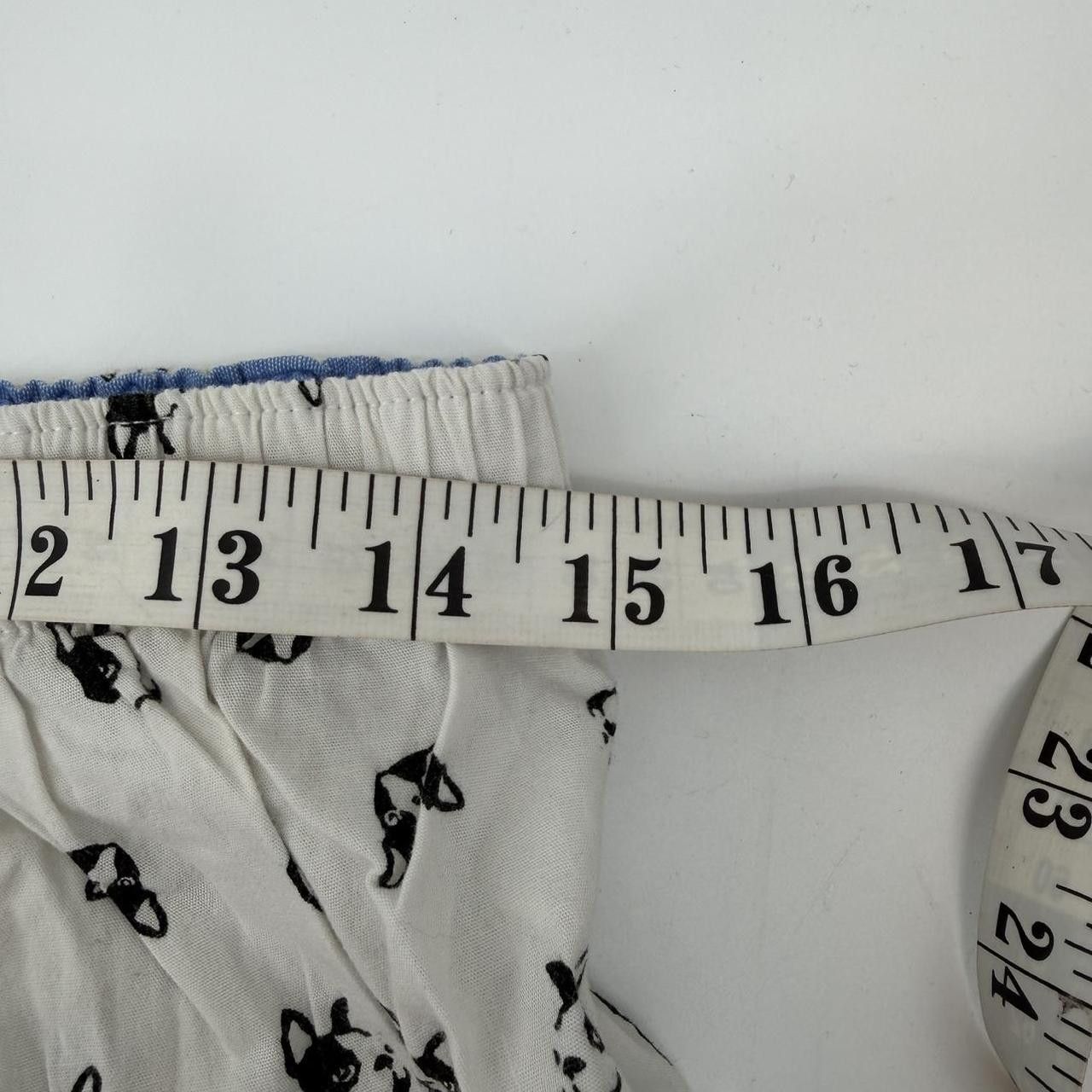 Banana Republic Banana Republic Cotton White Pug Print Shorts Medium Size ONE SIZE - 5 Thumbnail