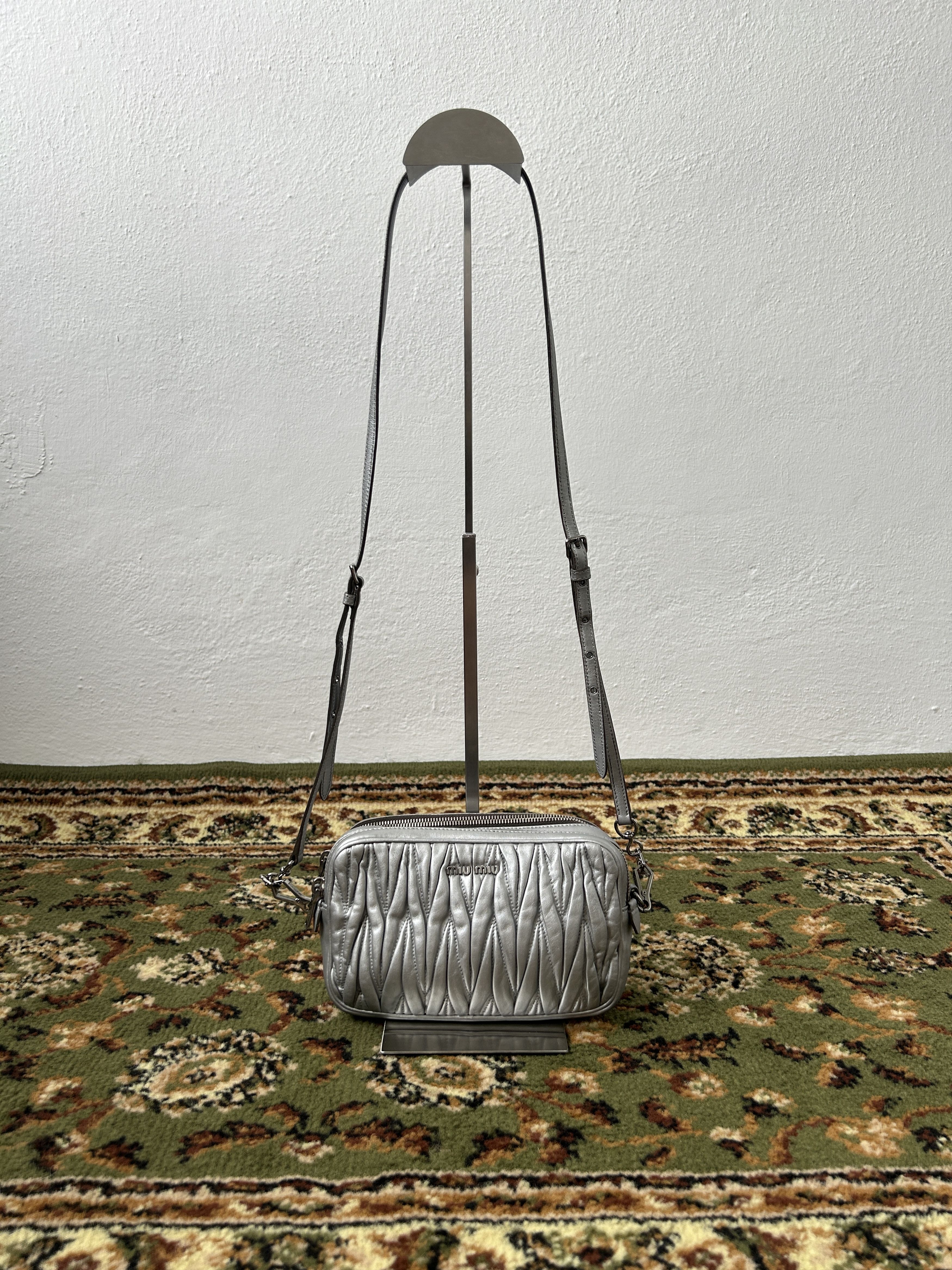 Miu miu matelasse pleated leather silver small crossbody bag