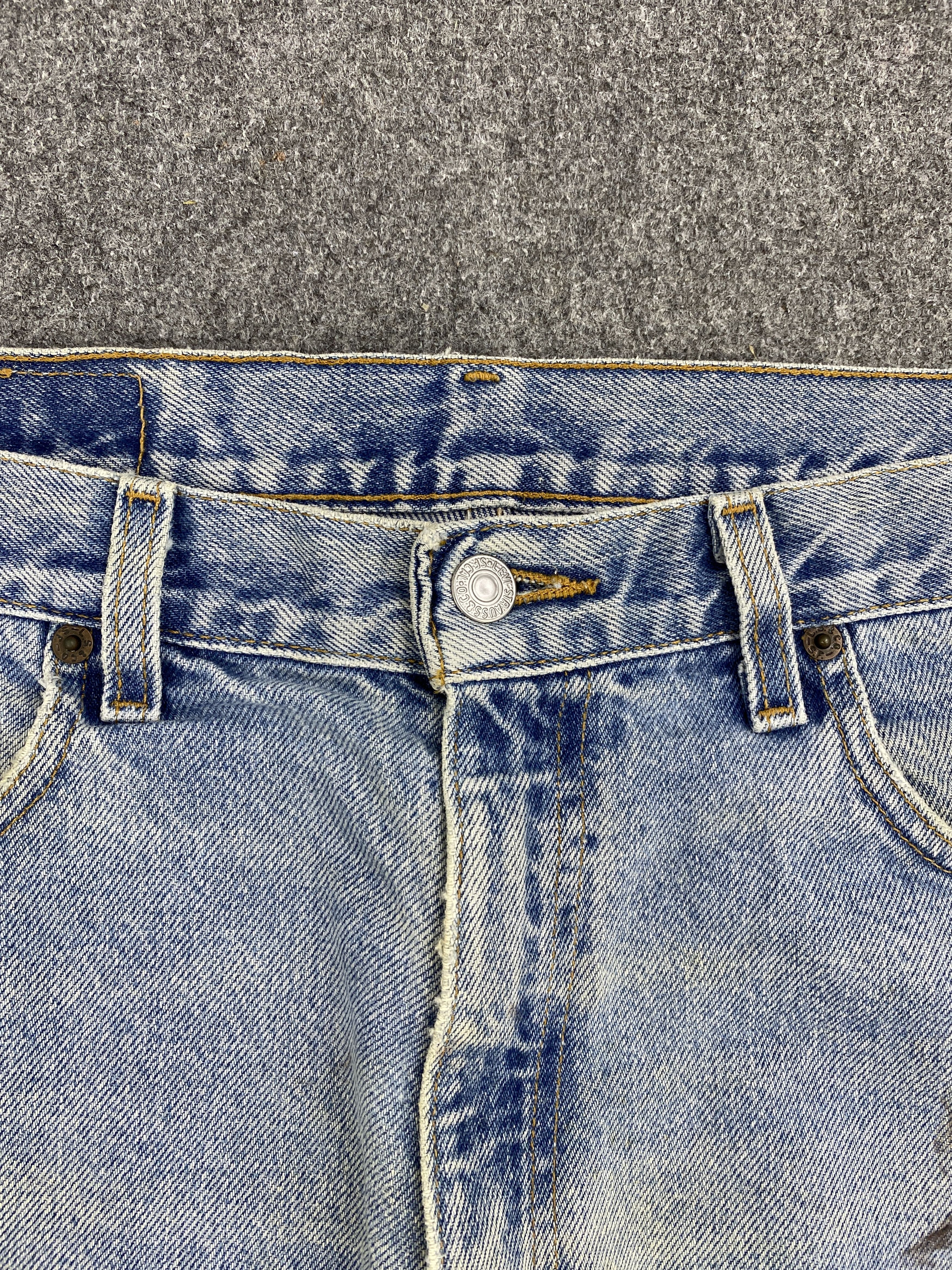 Levi's × Vintage Vintage 90s Levis Relaxed Straight Jeans Size US 35 - 9 Thumbnail